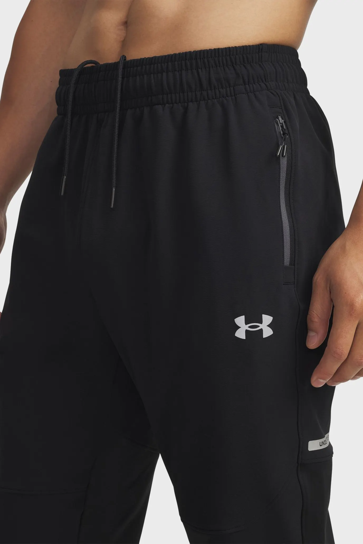 Чоловічі чорні спортивні штани Utility Woven Winterized Pnt 4