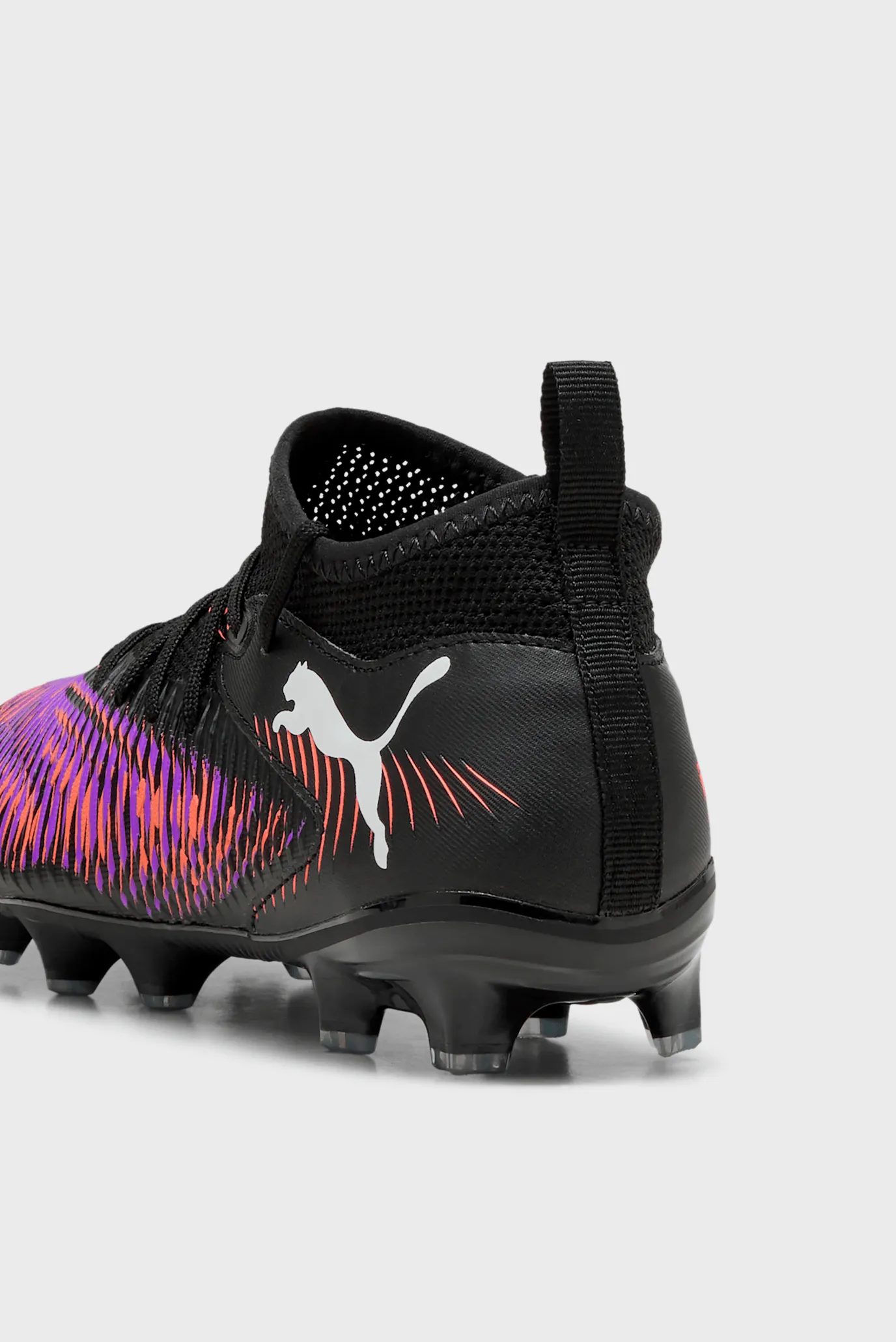 Черные бутсы FUTURE 8 MATCH FG/AG Football Boots Youth 6