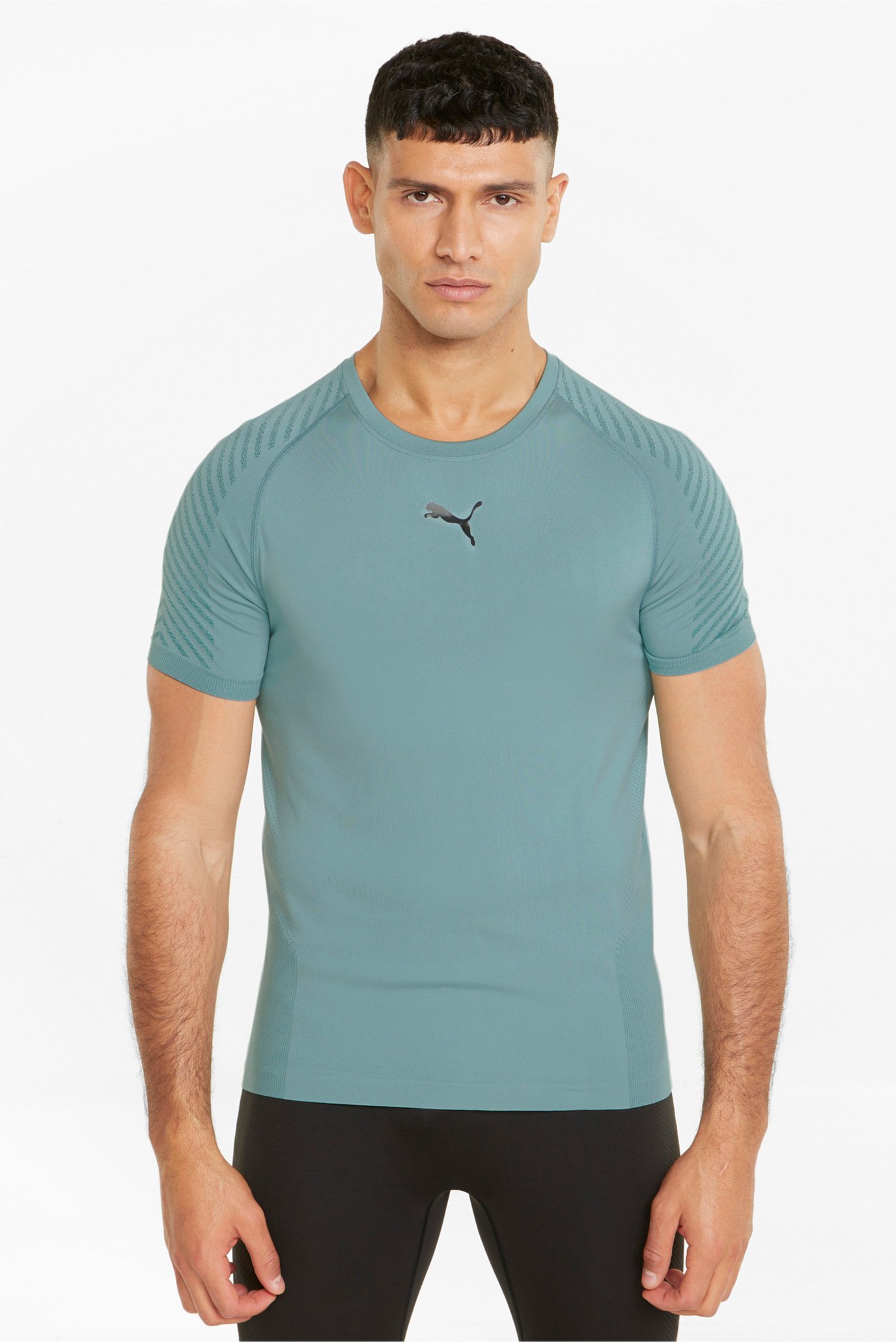 Formknit Seamless Men's Training Tee