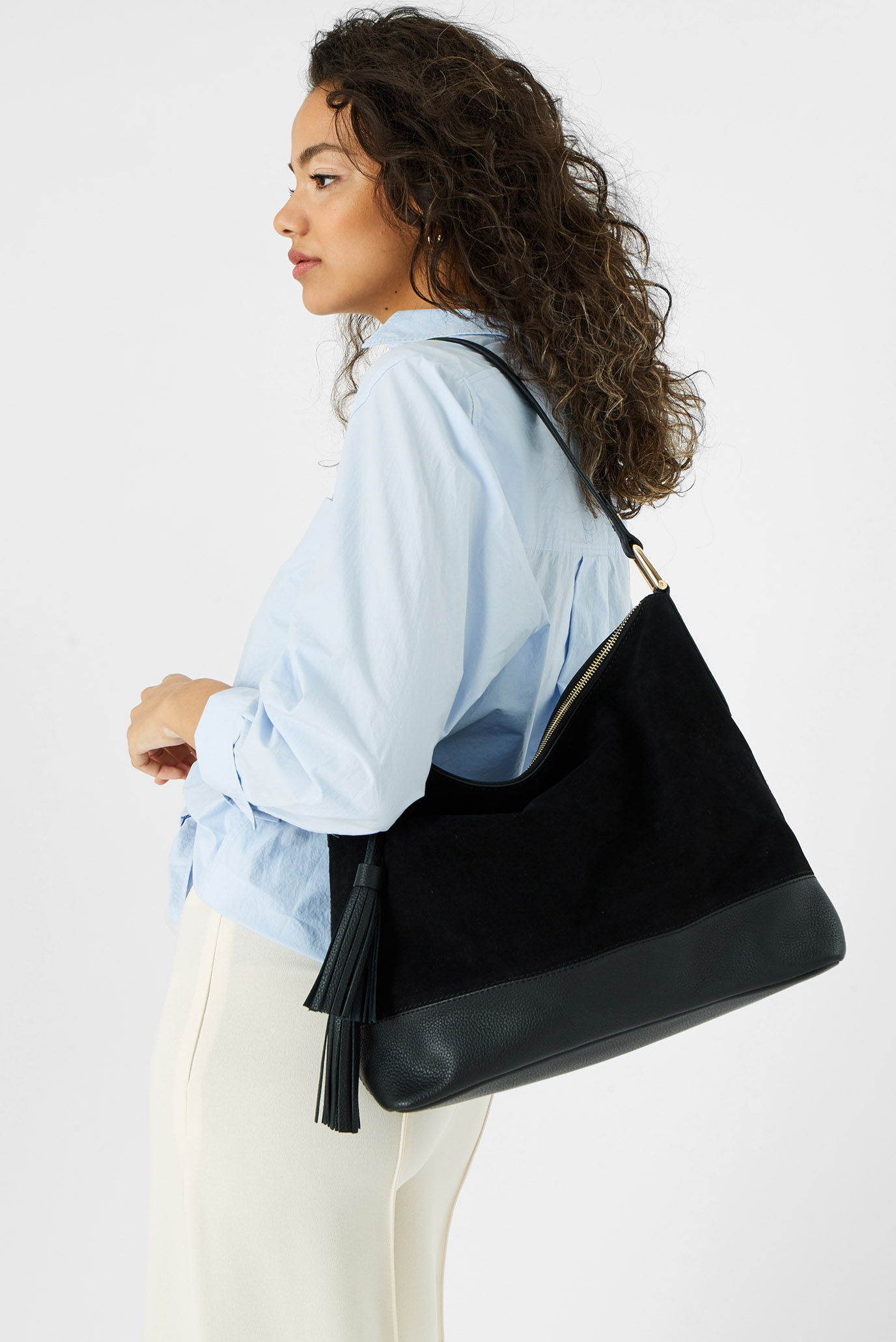 Женская черная кожаная сумка Slouch Shoulder Bag 1