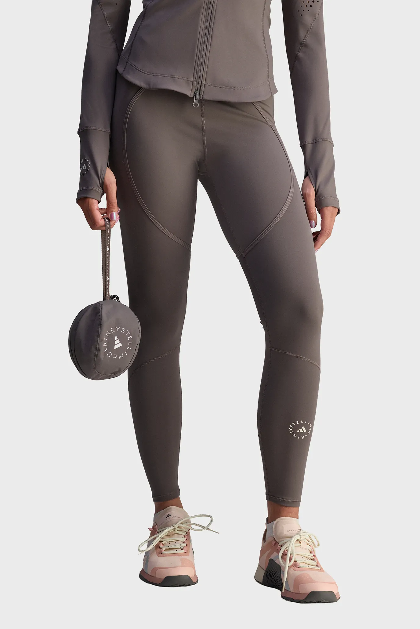 Жіноча сіра сумка з візерунком adidas By Stella McCartney Packable 8