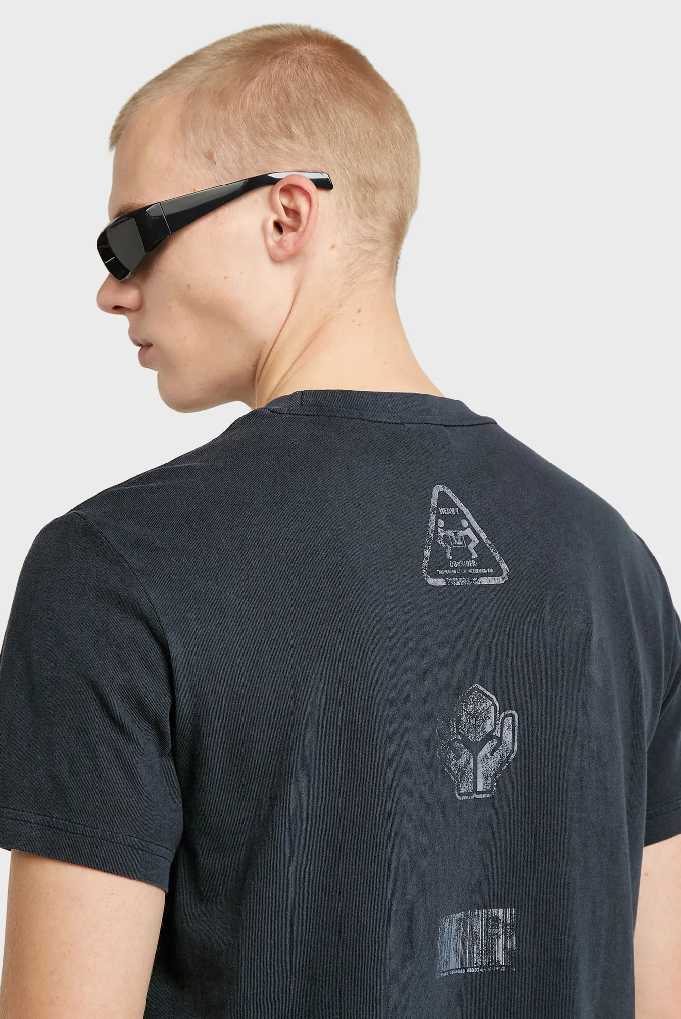 Чоловіча темно-синя футболка Shipping 5