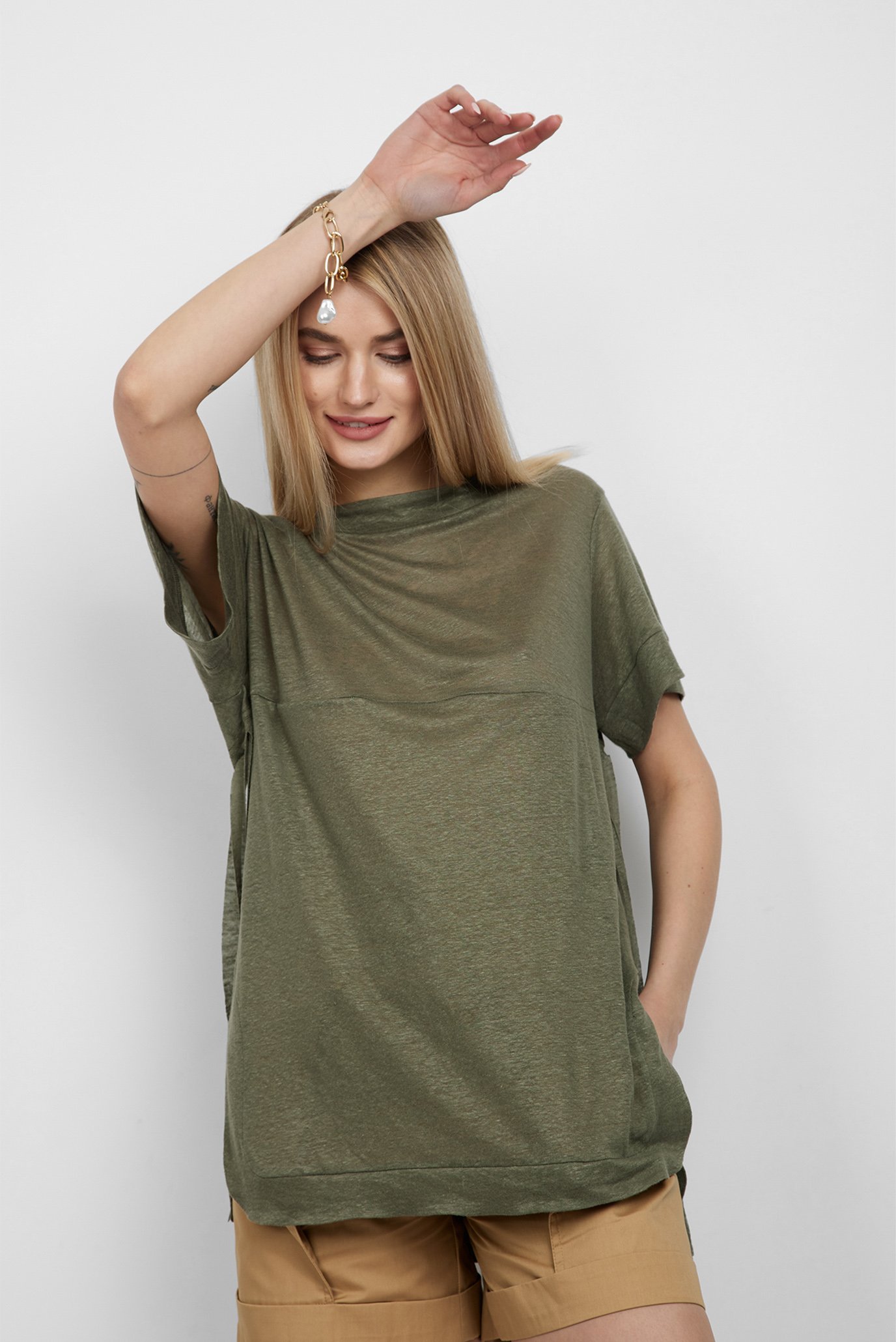 Женская зеленая льняная  футболка 1