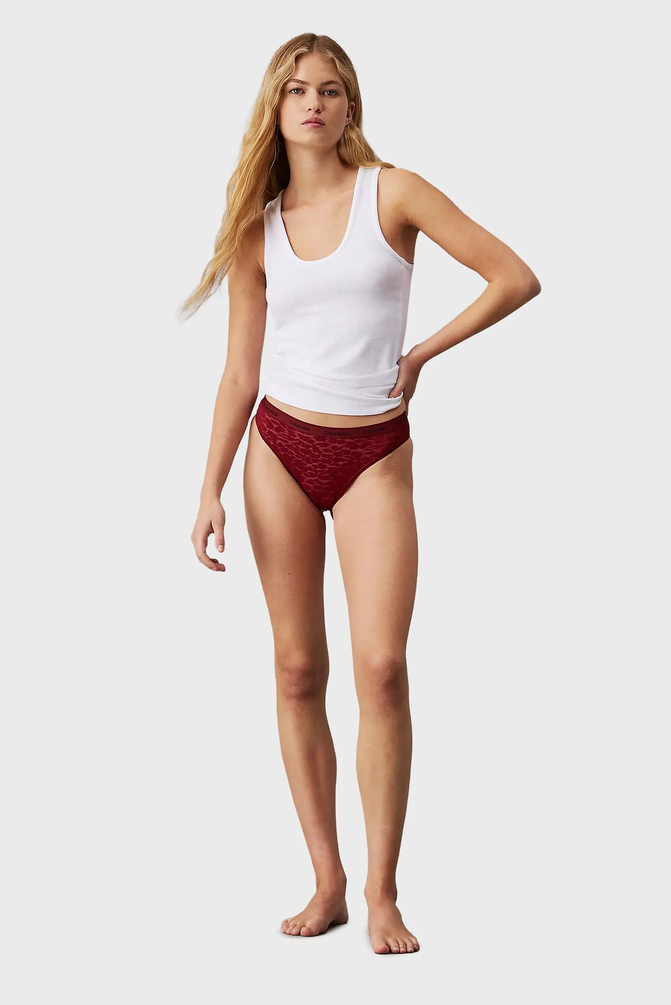 Жіночі бордові трусики BRAZILIAN 3