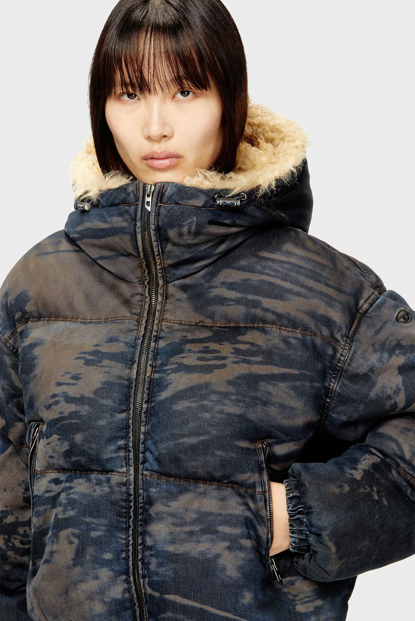 Жіноча темно-синя куртка W-AVES-FUR 4