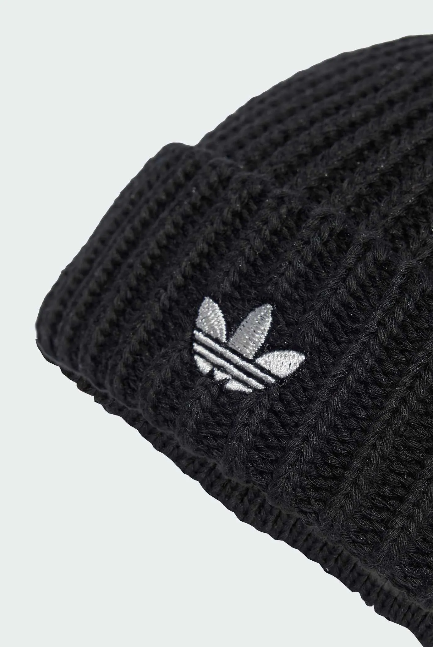 Чорна шапка Fisherman Short 3