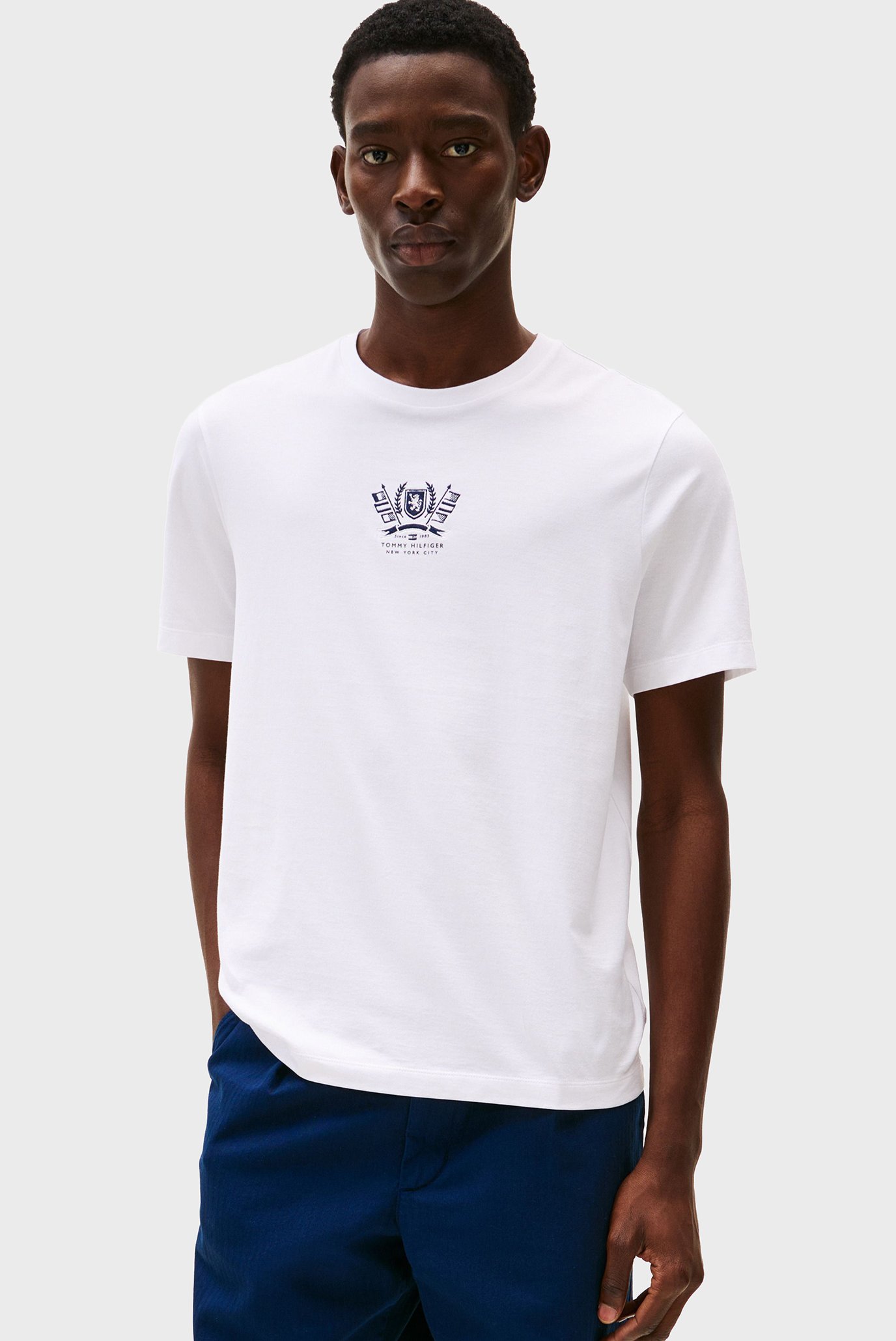 Мужская белая футболка CREST EMBRO Белый XXL Tommy Hilfiger MW0MW38613 Мужская белая футболка CREST EMBRO Белый XXL Tommy Hilfiger MW0MW38613