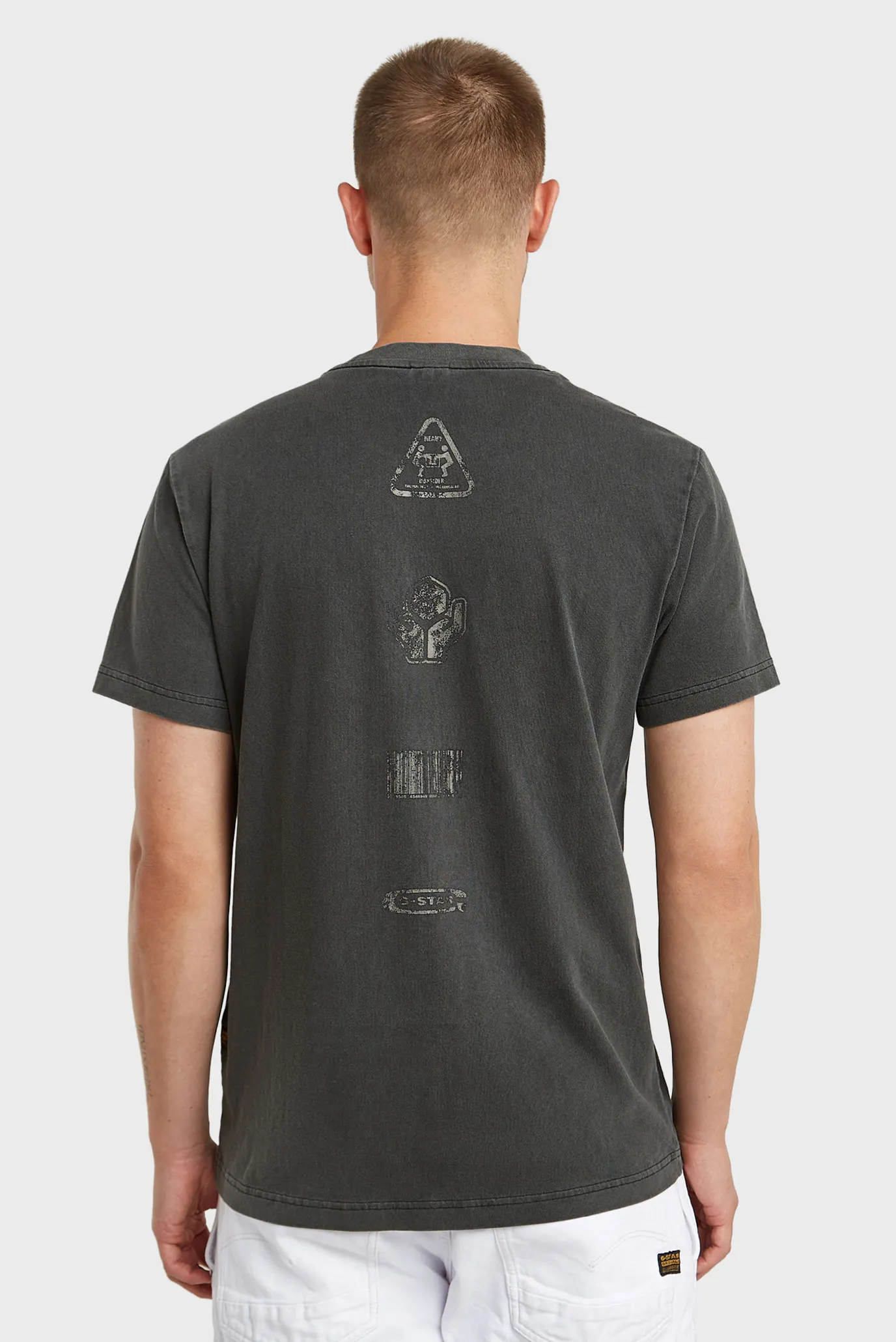 Чоловіча чорна футболка Shipping 3