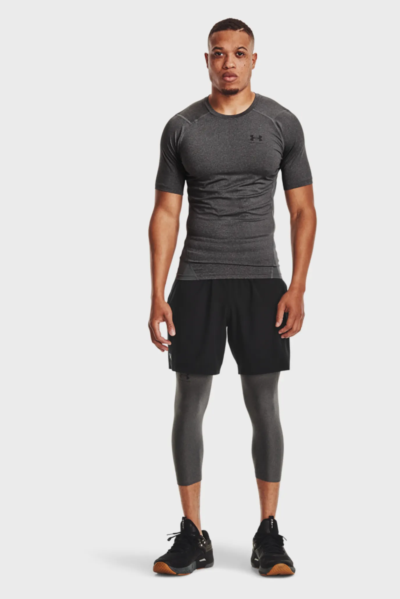 Мужская серая футболка UA HG Armour Comp 2