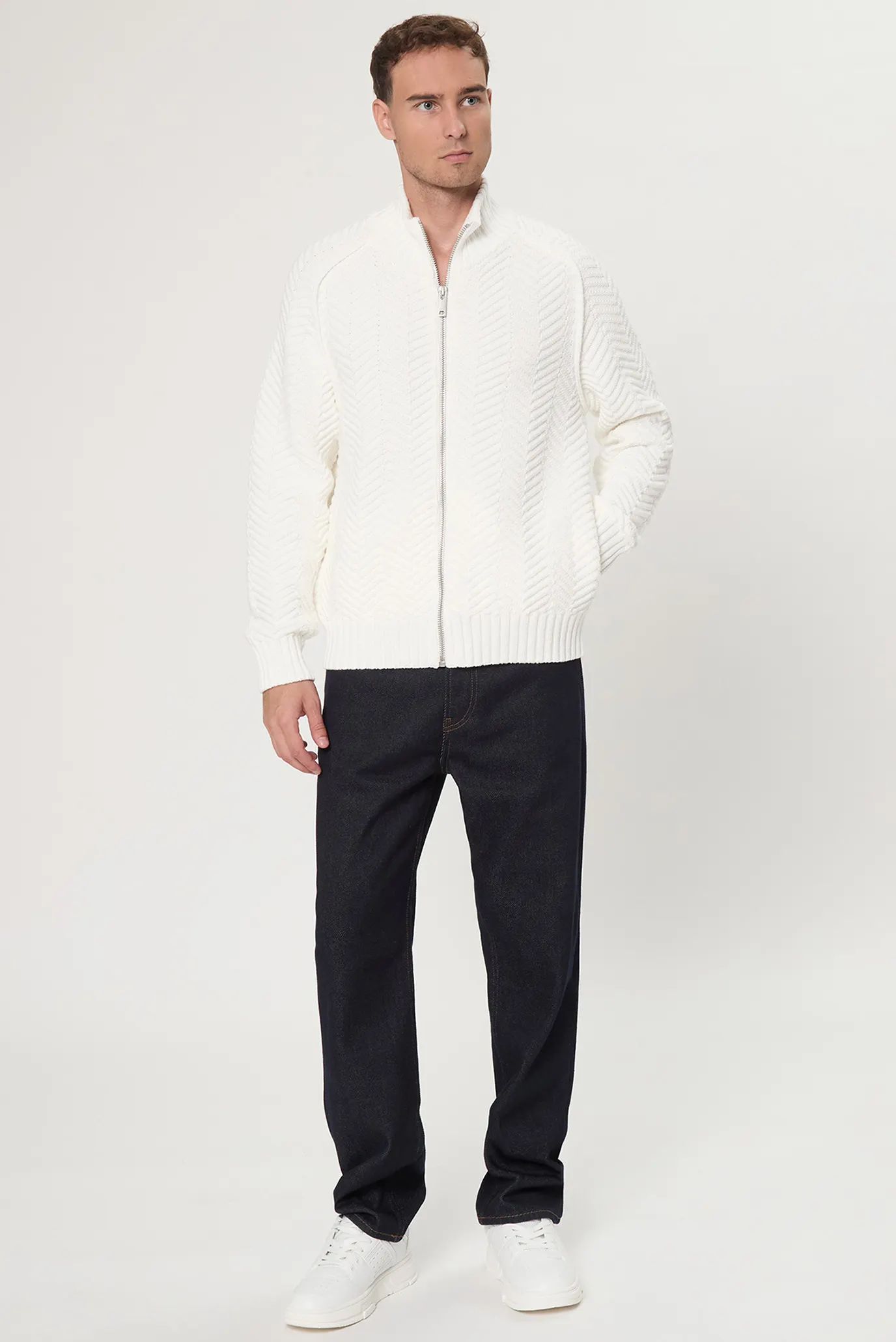 Мужской белый кардиган 4