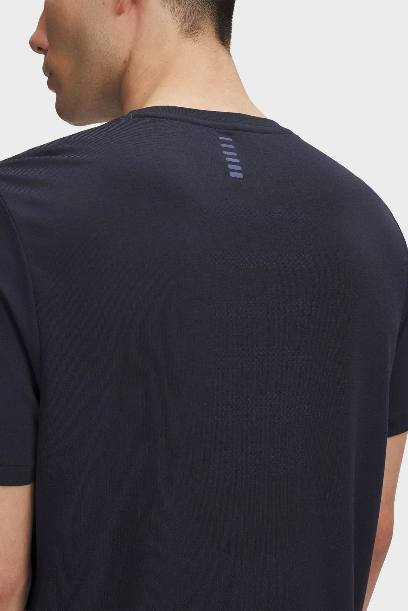 Чоловіча темно-синя футболка UA SEAMLESS STRIDE SS 3