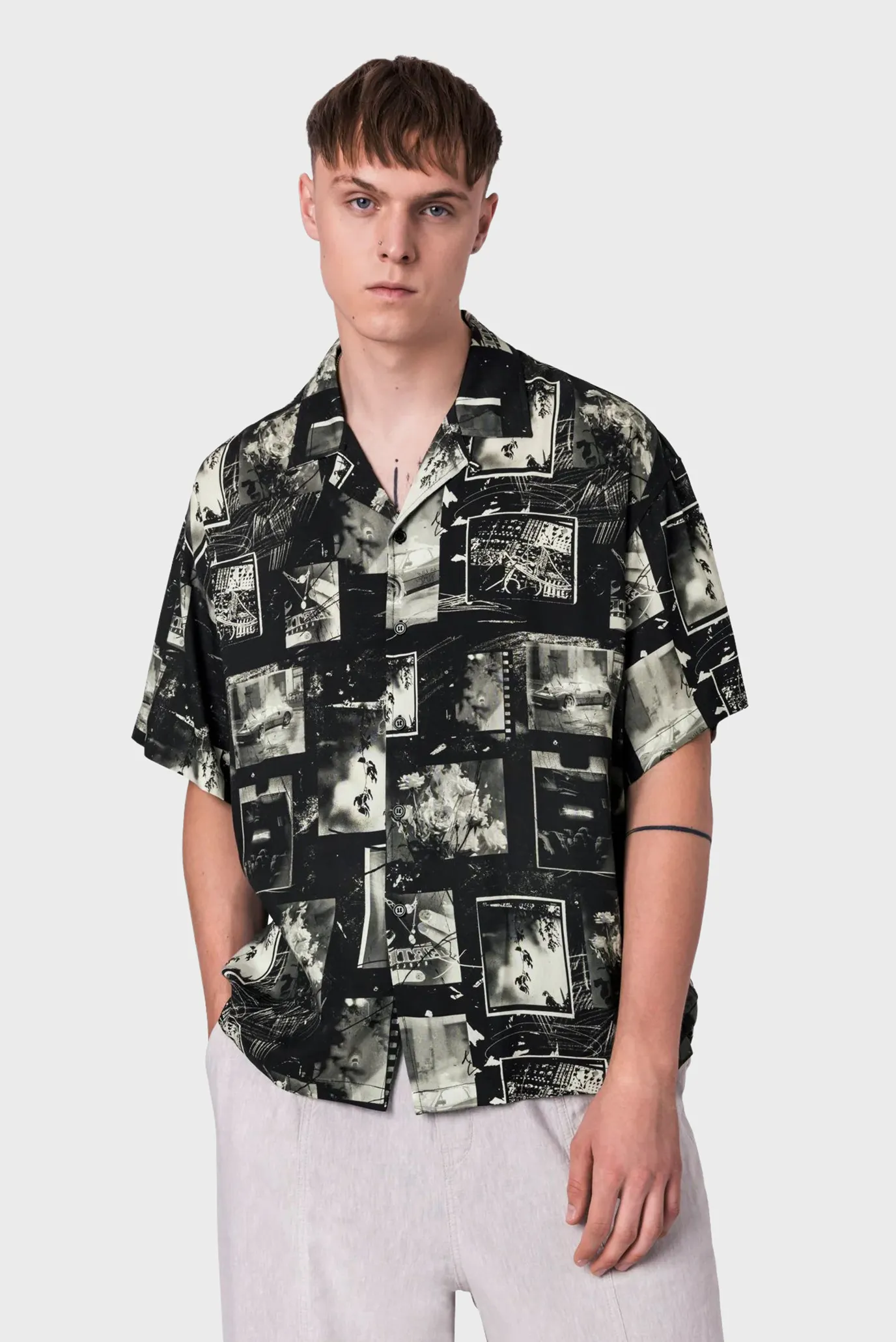 Чорна сорочка з візерунком EXPOSED (унісекс) 2