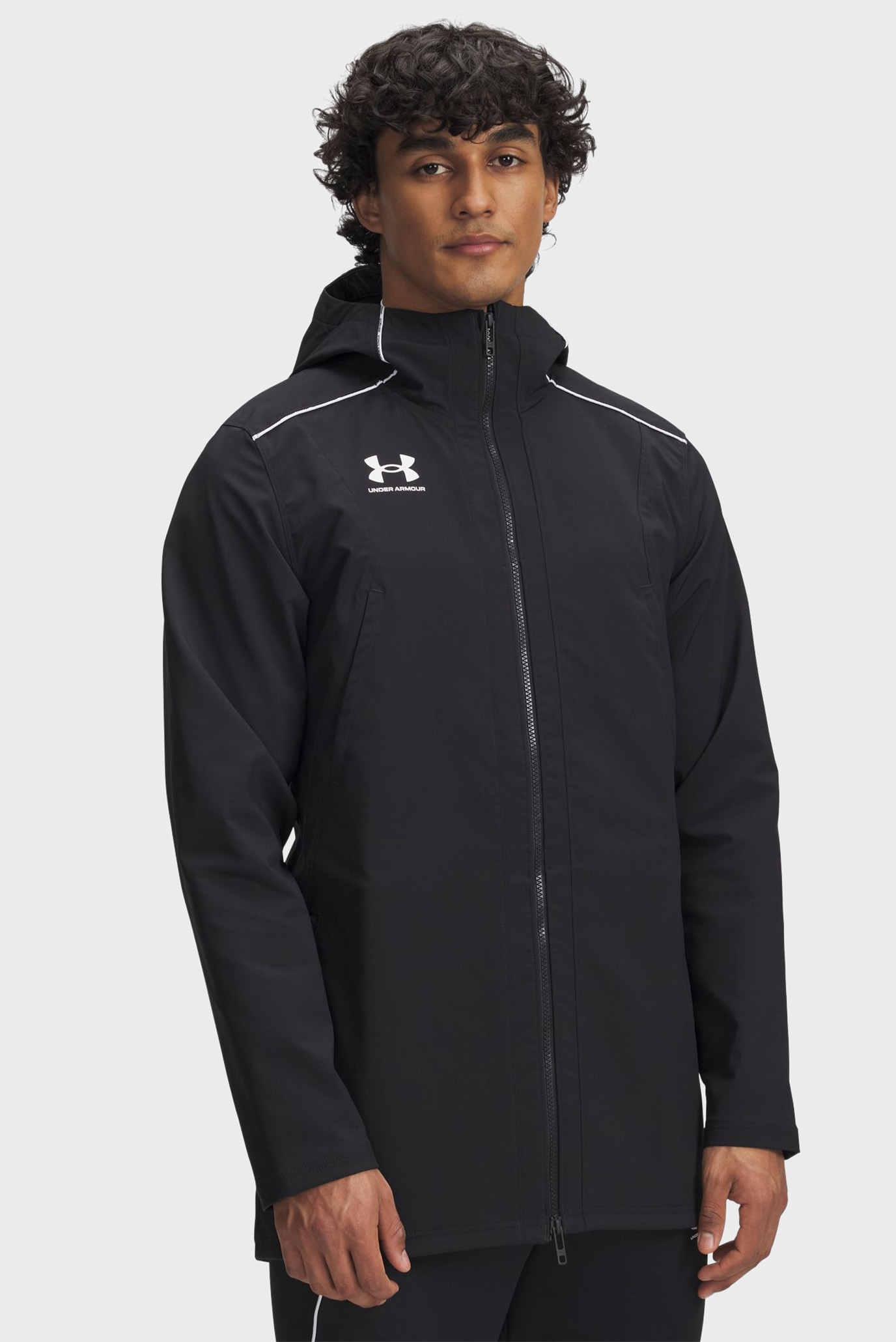 Мужская черная ветровка UA M Challenger Pro Jkt Черный M Under Armour 6004051-001 Мужская черная ветровка UA M Challenger Pro Jkt Черный M Under Armour 6004051-001