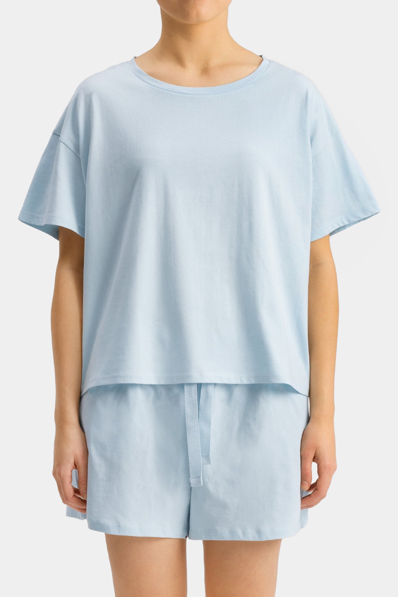 Женская голубая пижама (футболка, шорты) 1