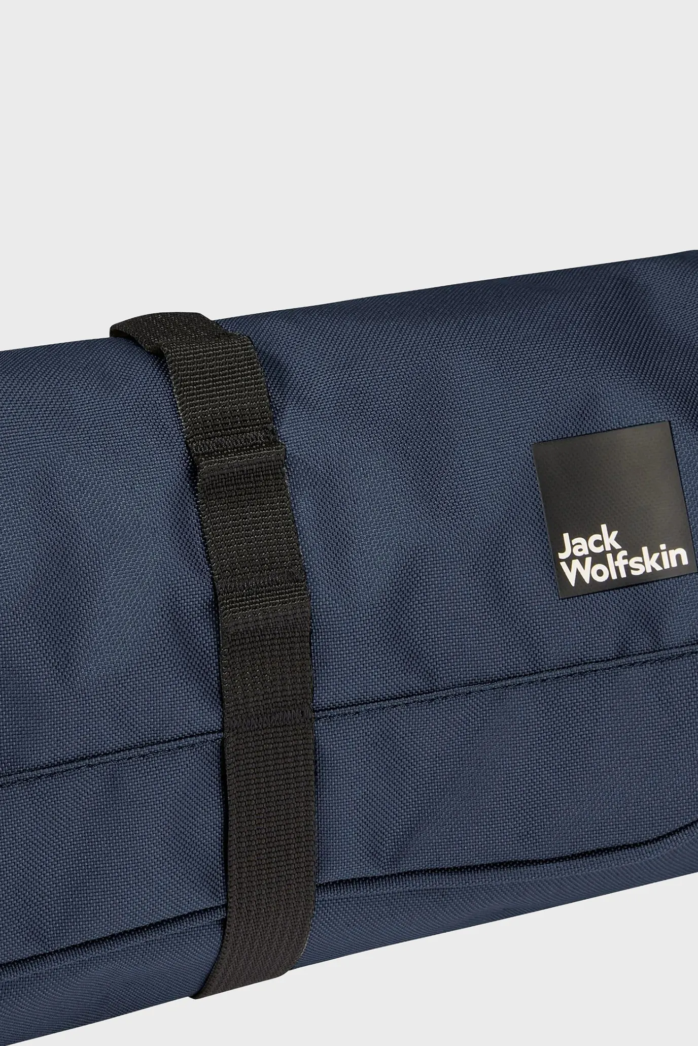 Темно-синяя косметичка 7