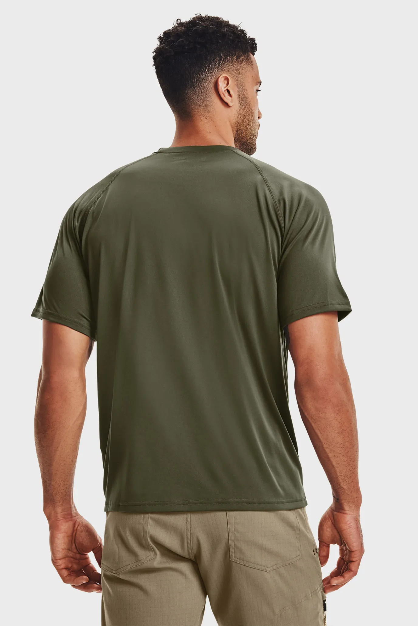 Чоловіча оливкова футболка UA TAC Tech T 3