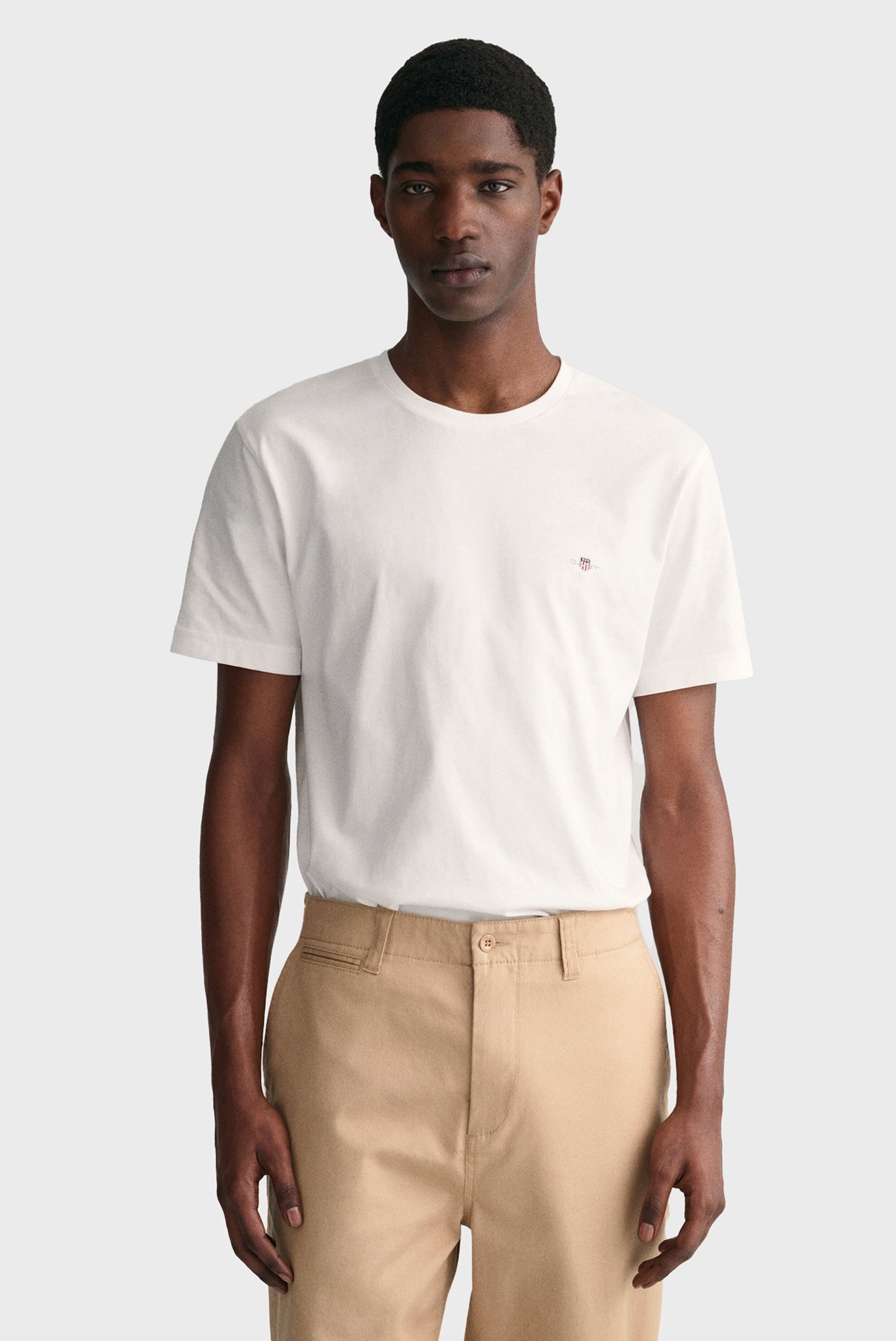 Мужская белая футболка REG SHIELD SS 1