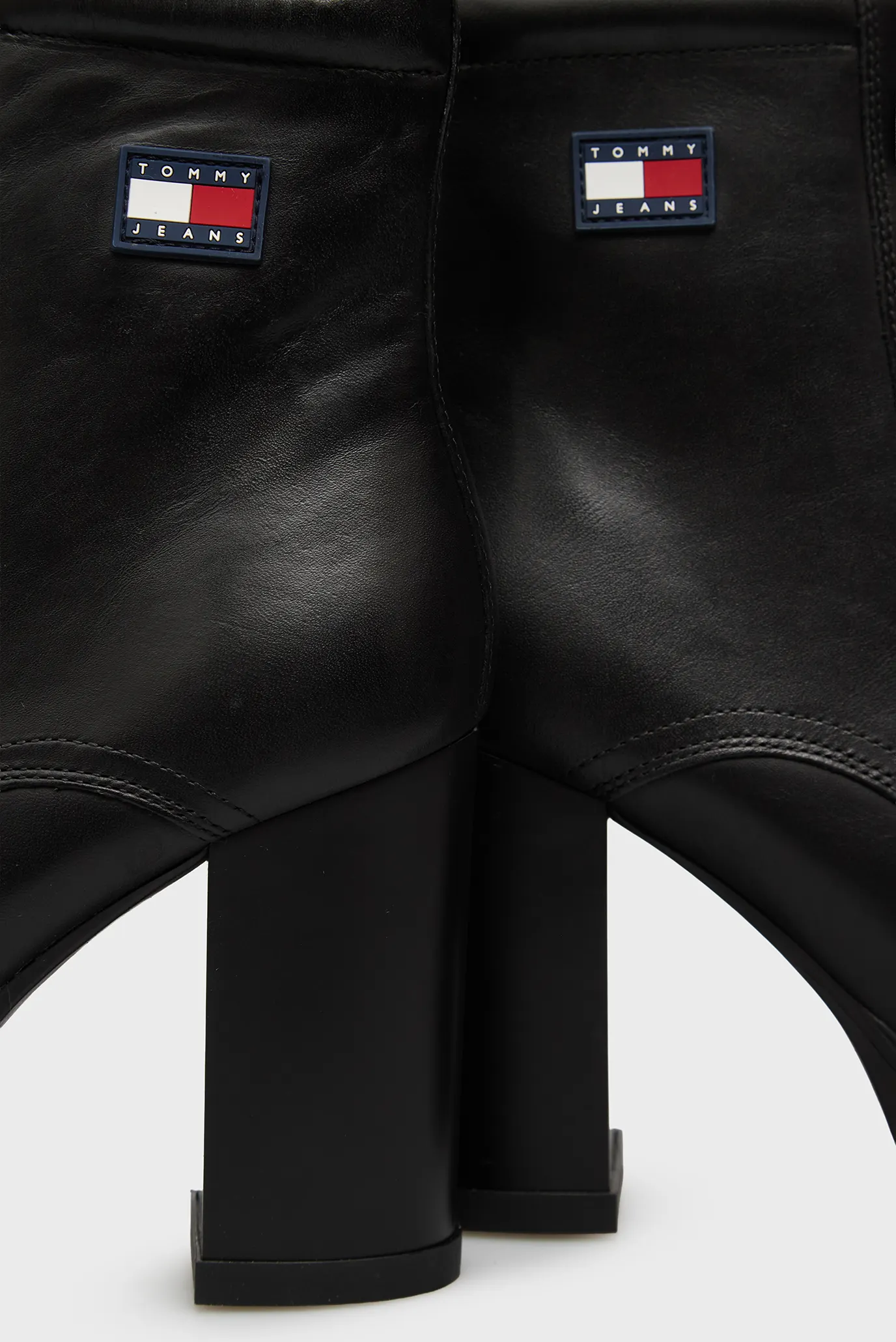 Женские черные кожаные ботильоны HEEL 2