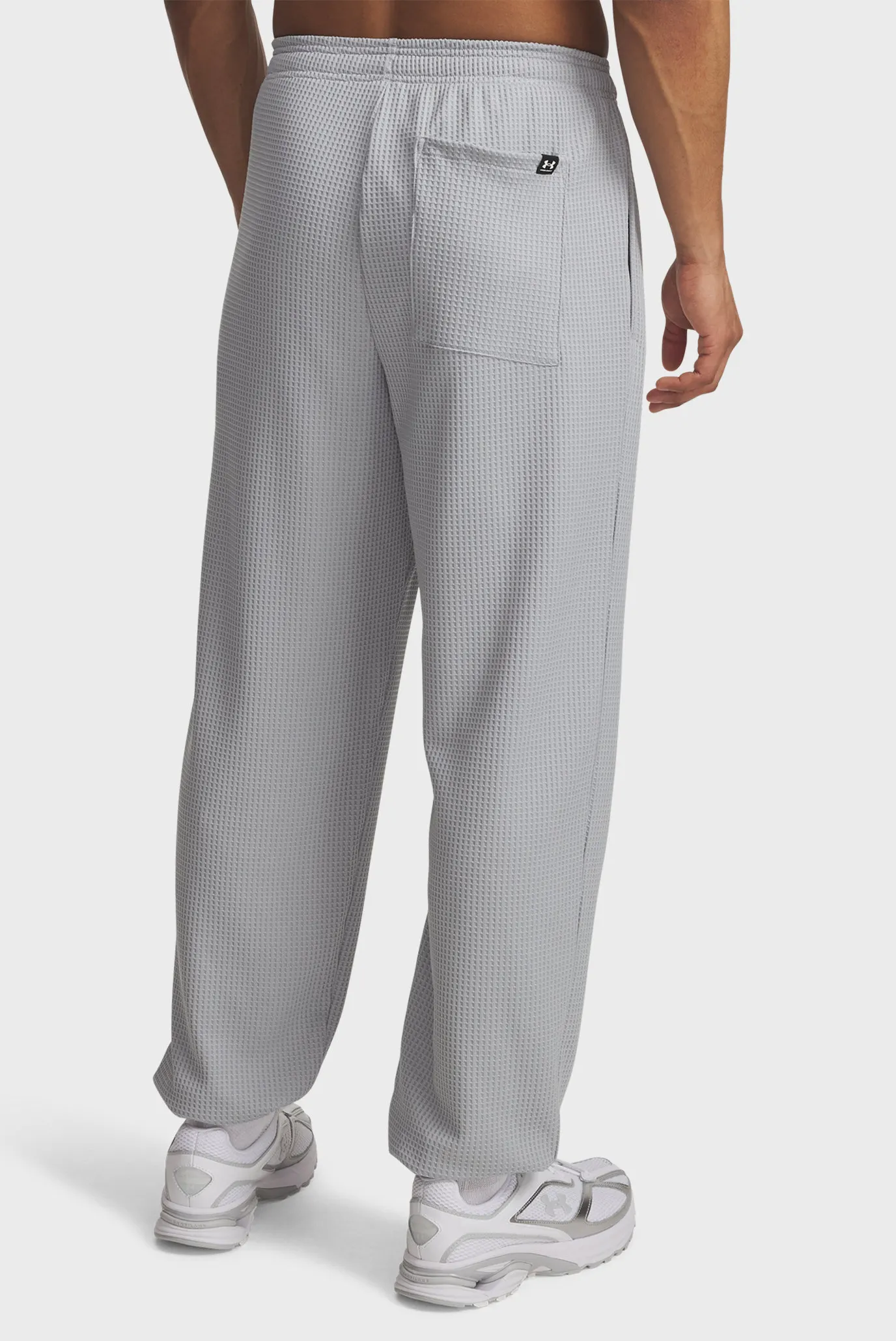 Чоловічі сірі спортивні штани UA Rival Waffle Jogger 3