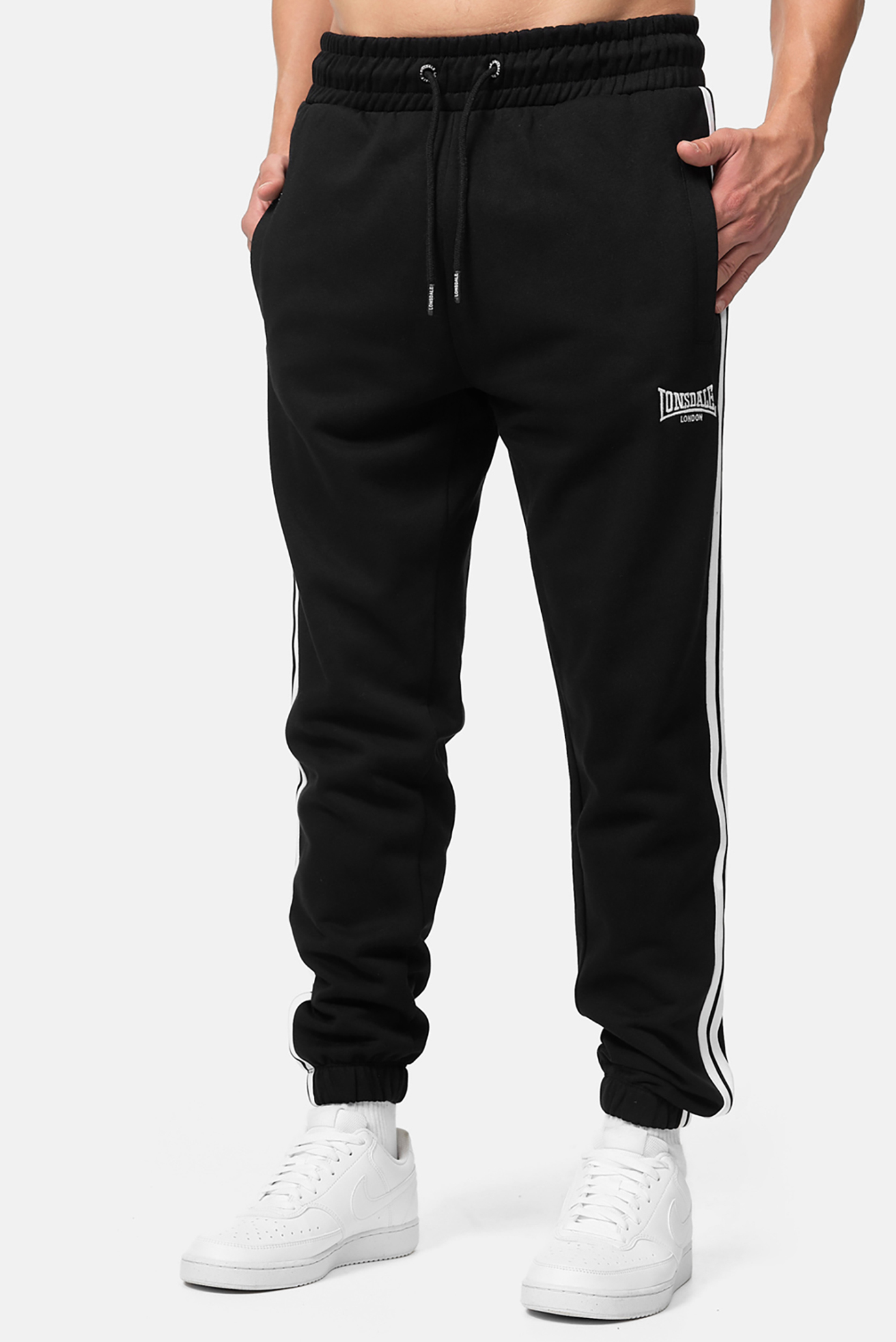 Мужские черные спортивные брюки MOYNALTY 1