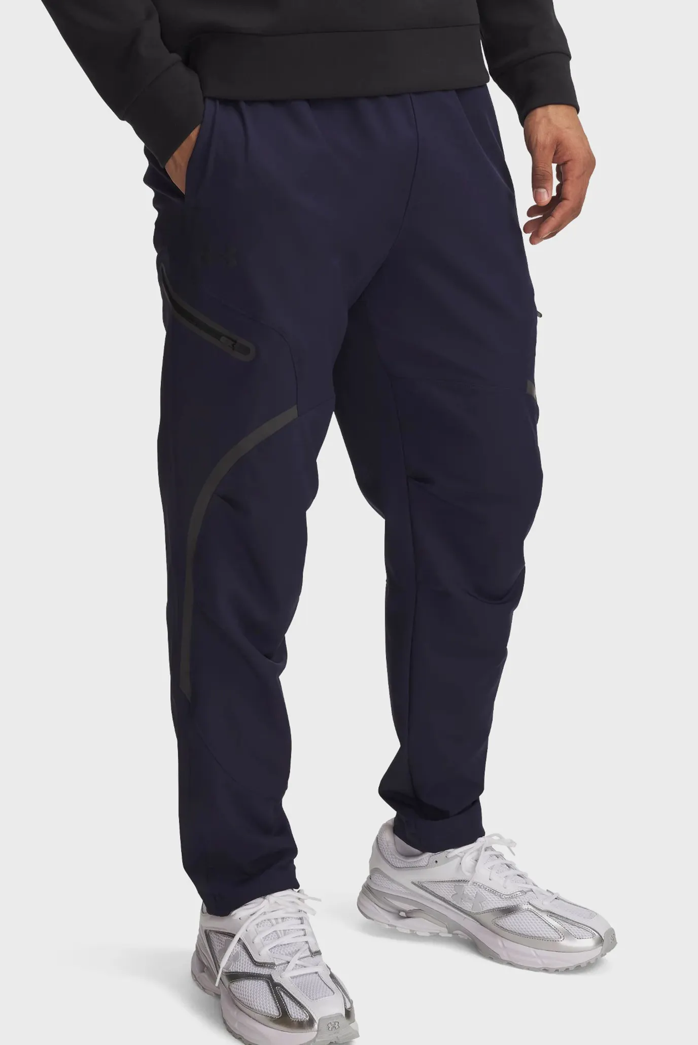 Чоловічі темно-сині спортивні штани UA Unstoppable Cargo Pant 1