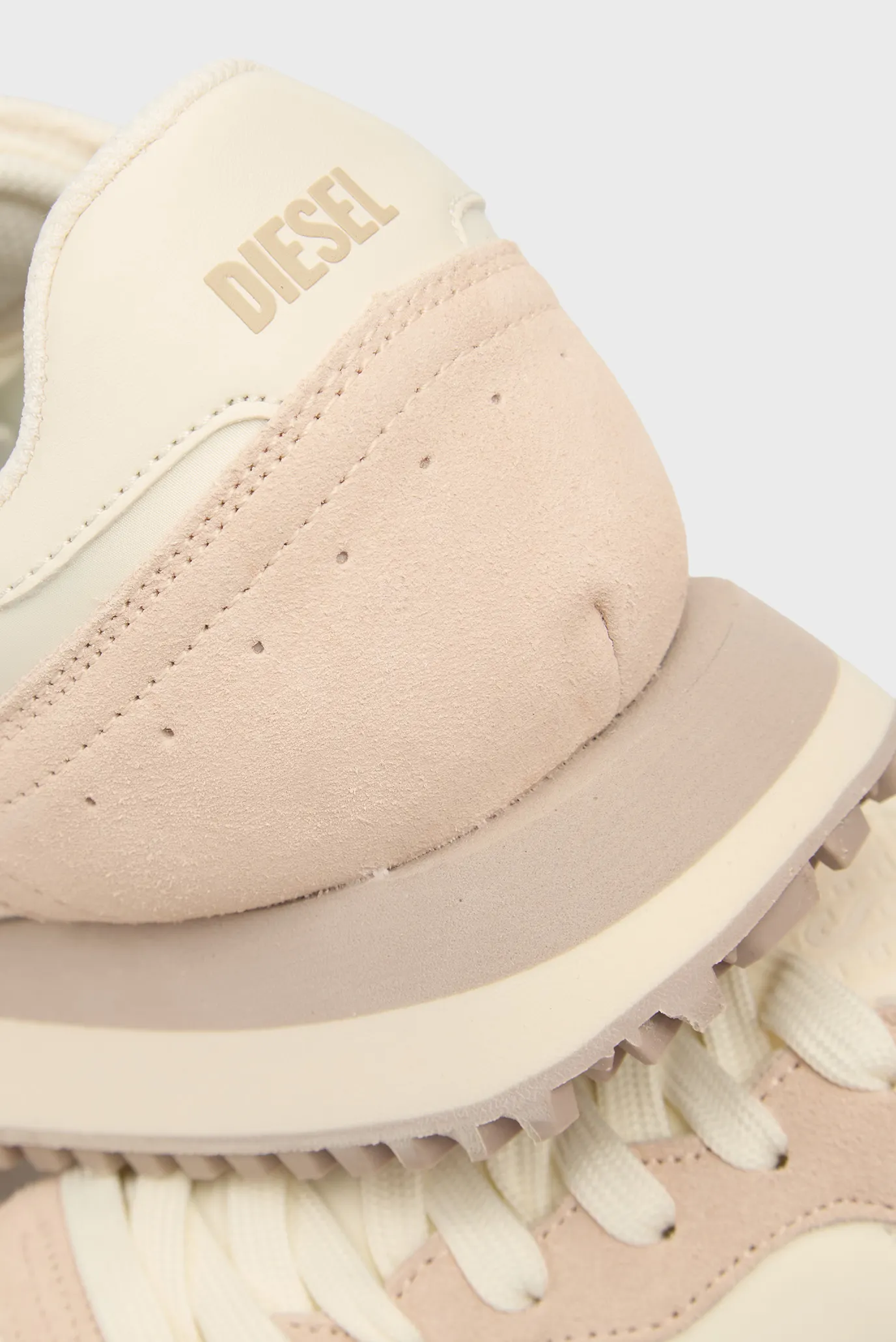 Чоловічі бежеві кросівки S-D-LIGHT 2