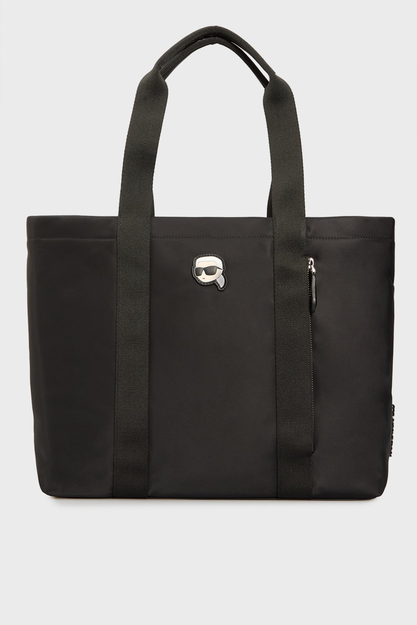 Женская черная сумка IKONIK 2.0 NYLON ZIP TOTE Черный ONESIZE Karl Lagerfeld 235W3247 Женская черная сумка IKONIK 2.0 NYLON ZIP TOTE Черный ONESIZE Karl Lagerfeld 235W3247