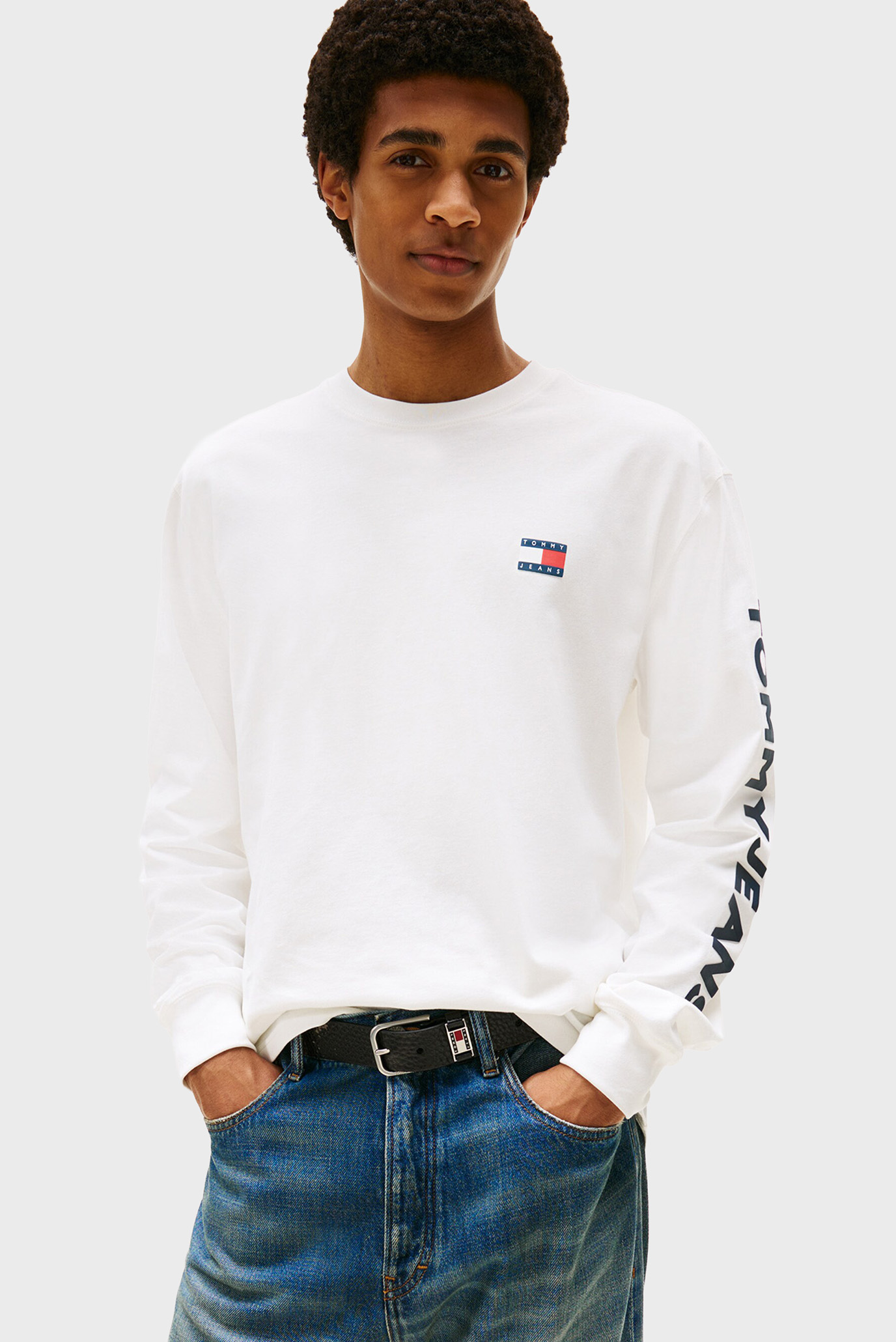 Мужской белый лонгслив REG POP COL Белый L Tommy Jeans DM0DM21591 Мужской белый лонгслив REG POP COL Белый L Tommy Jeans DM0DM21591