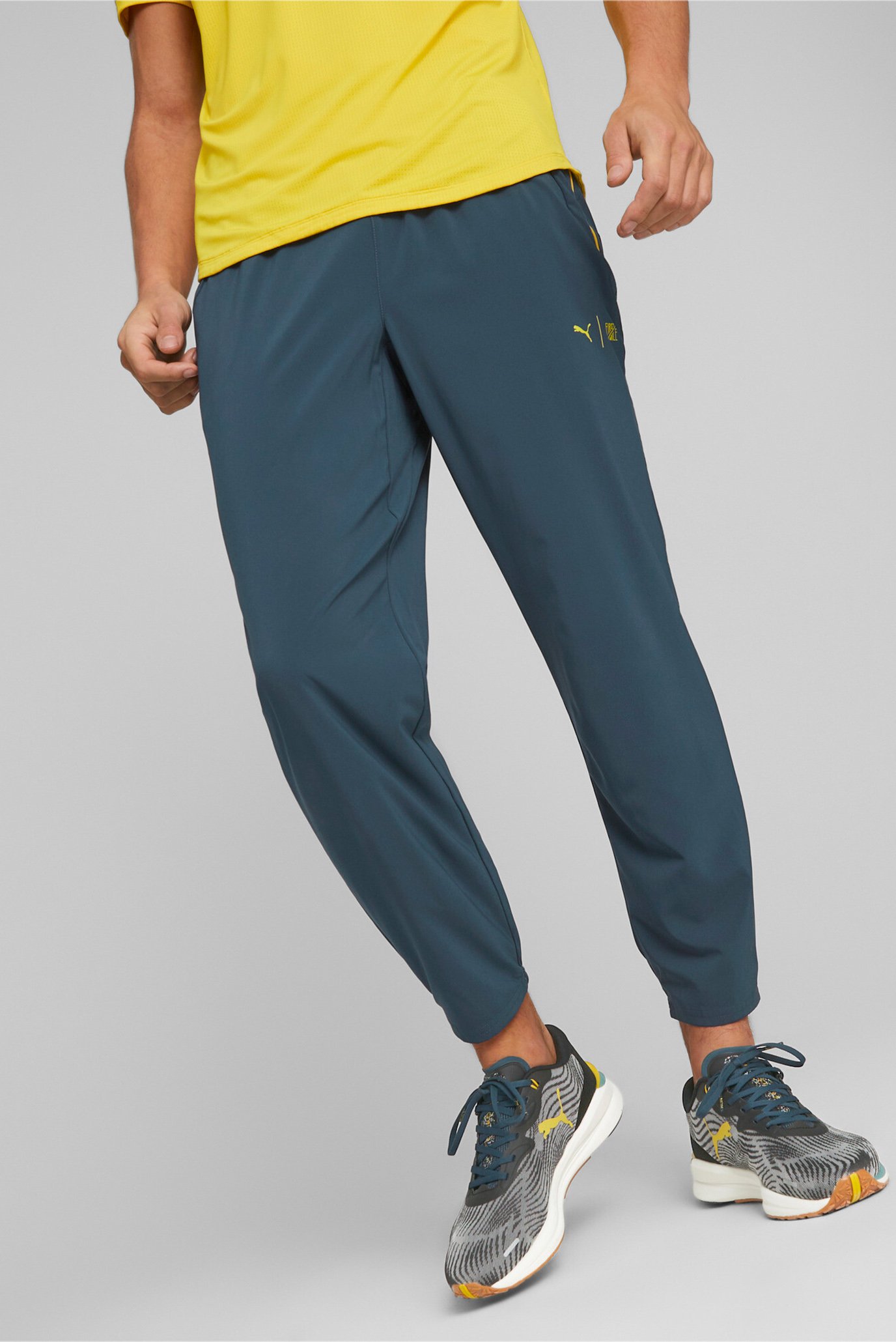 Mens running joggers online