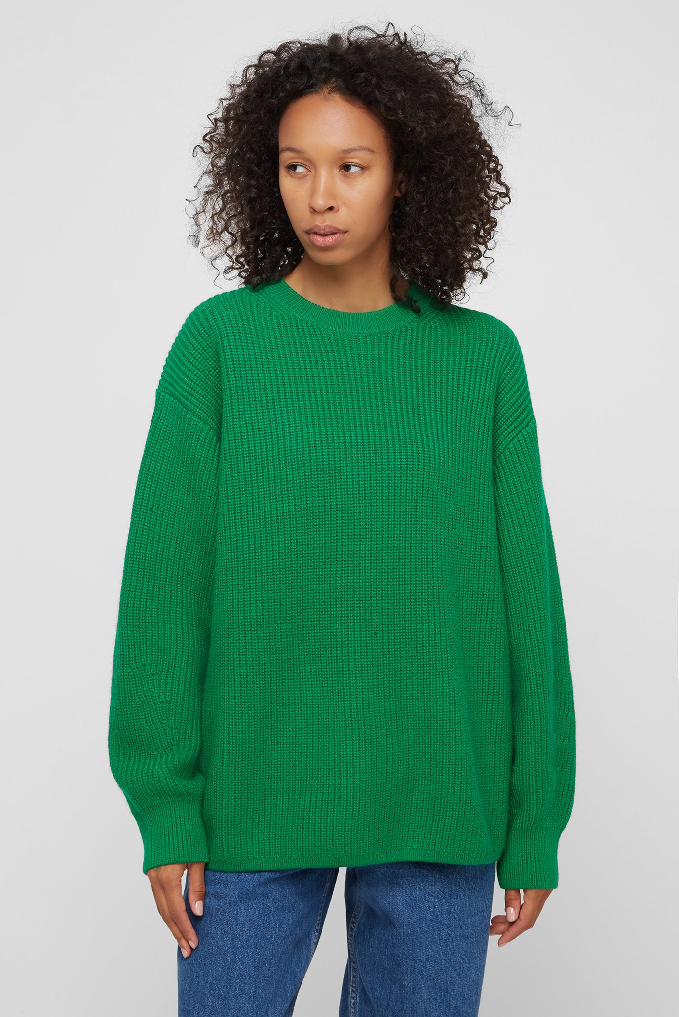 Жіночий зелений светр 1