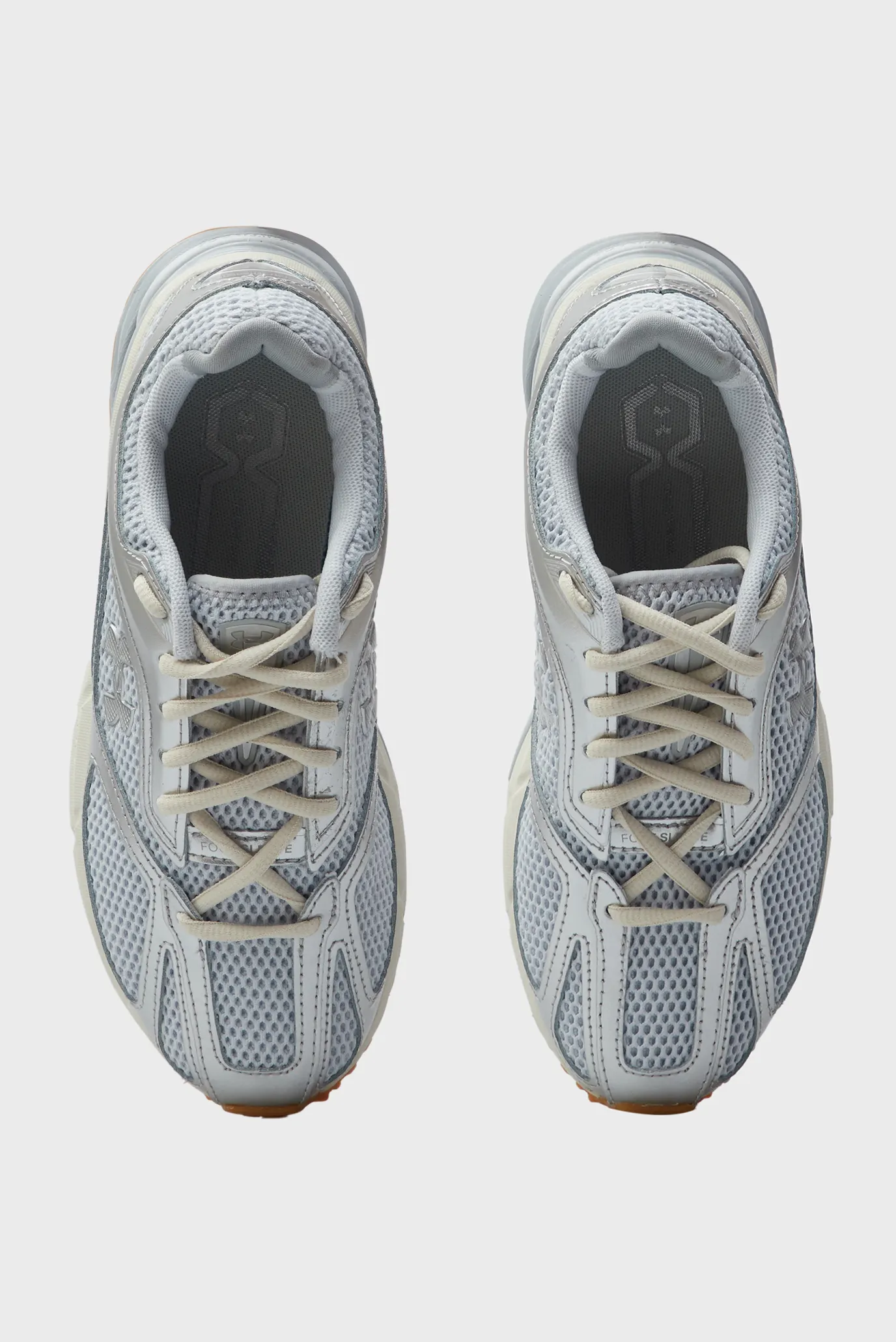 Серебристые кроссовки UA HOVR Apparition RTRFTR SD 4