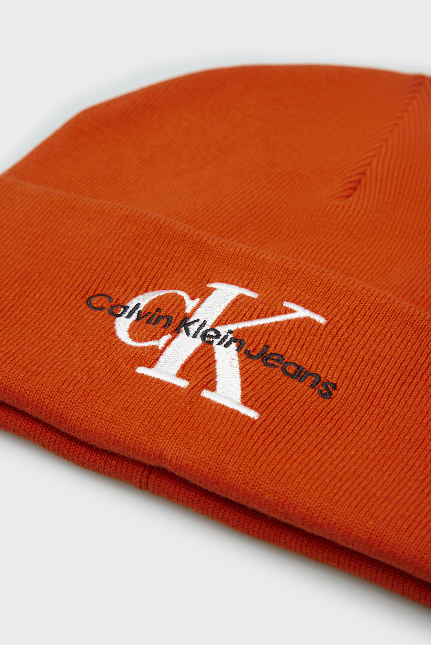 Мужская оранжевая шапка — BEANIE K50K511160 MONOGRAM MD-Fashion Calvin Jeans Klein