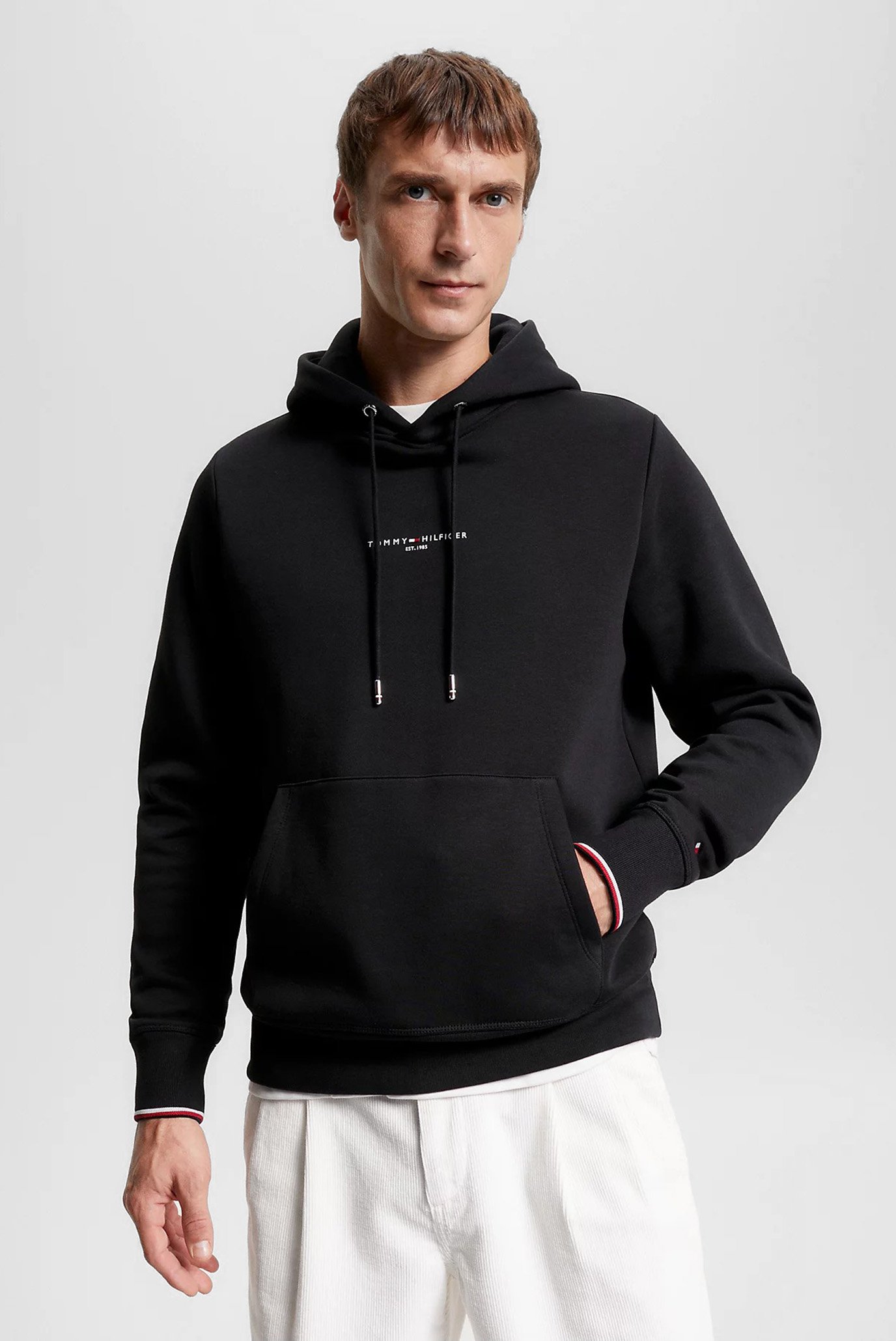 Мужское черное худи TOMMY LOGO TIPPED HOODY 1