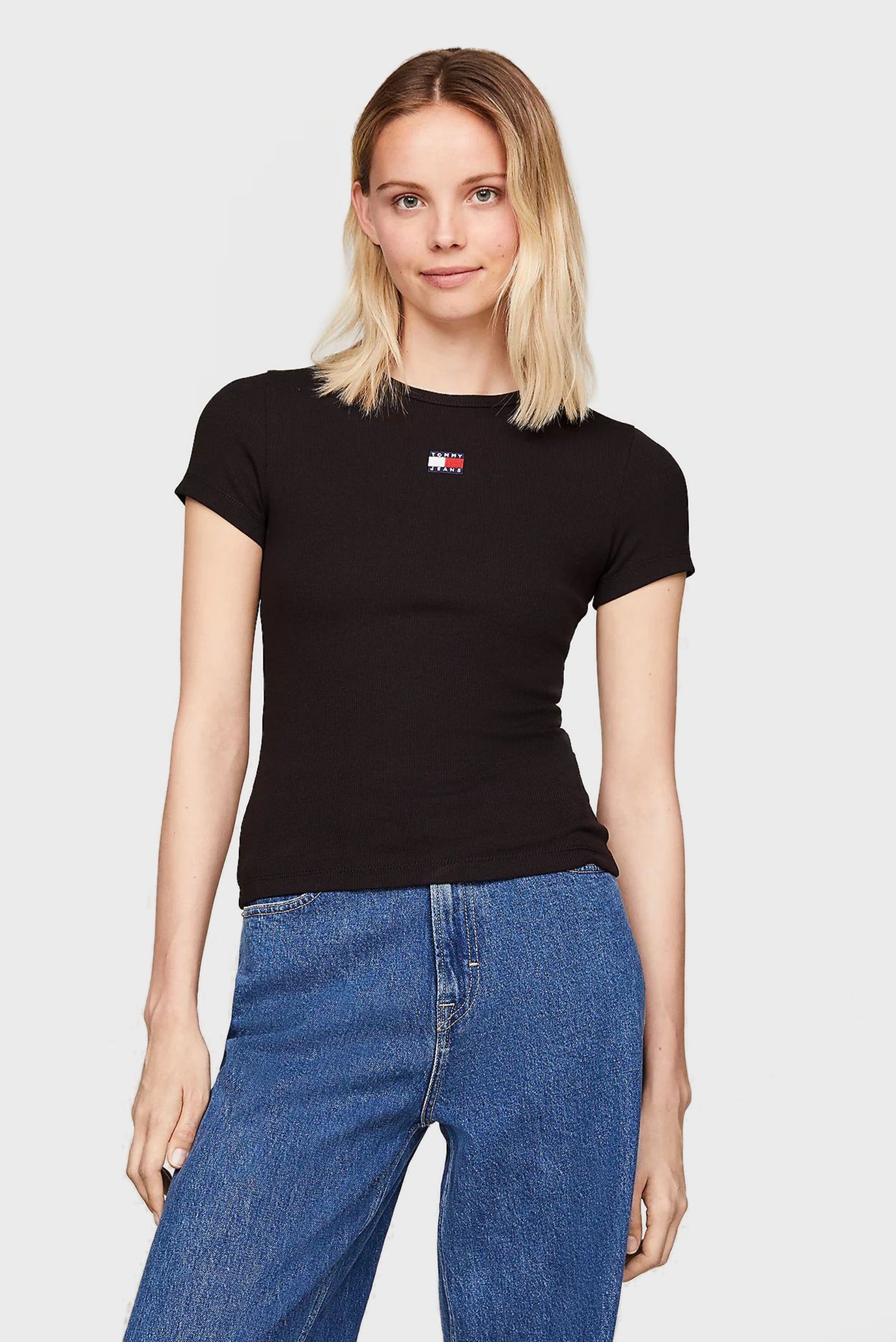 Женская черная футболка TJW SLIM BADGE RIB TEE 1