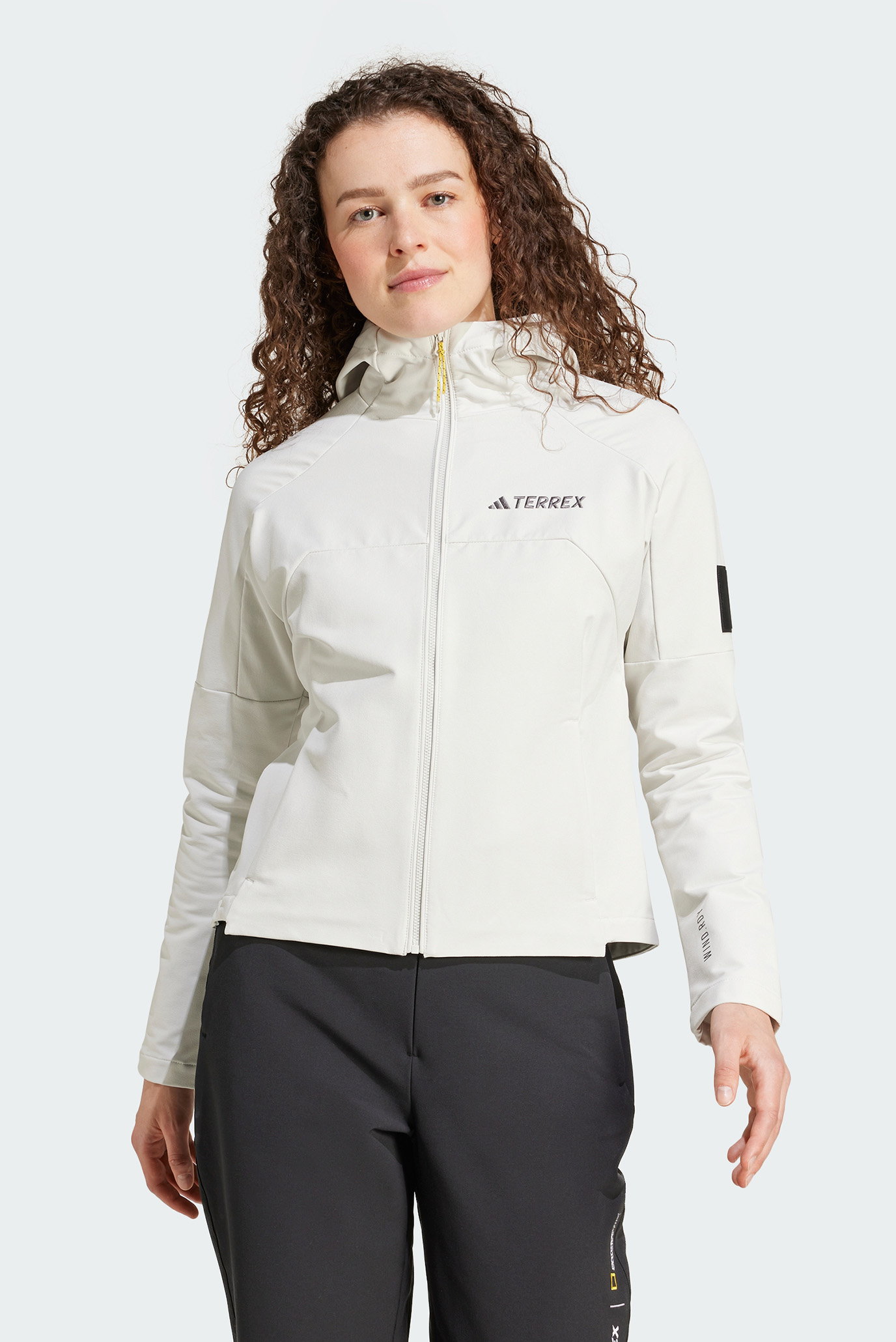 Женская серая ветровка National Geographic Softshell 1