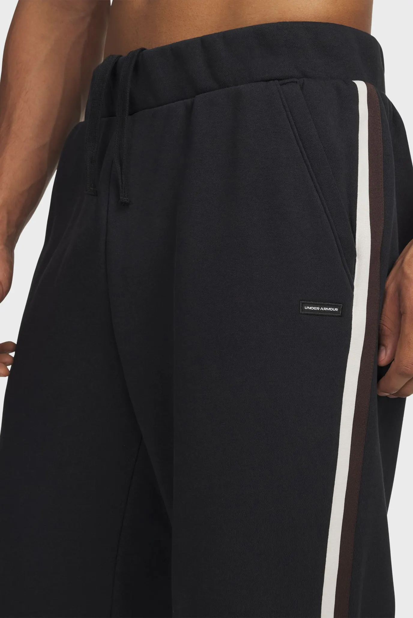 Чоловічі чорні спортивні штани UA Icon Heavy Rib Jogger 4