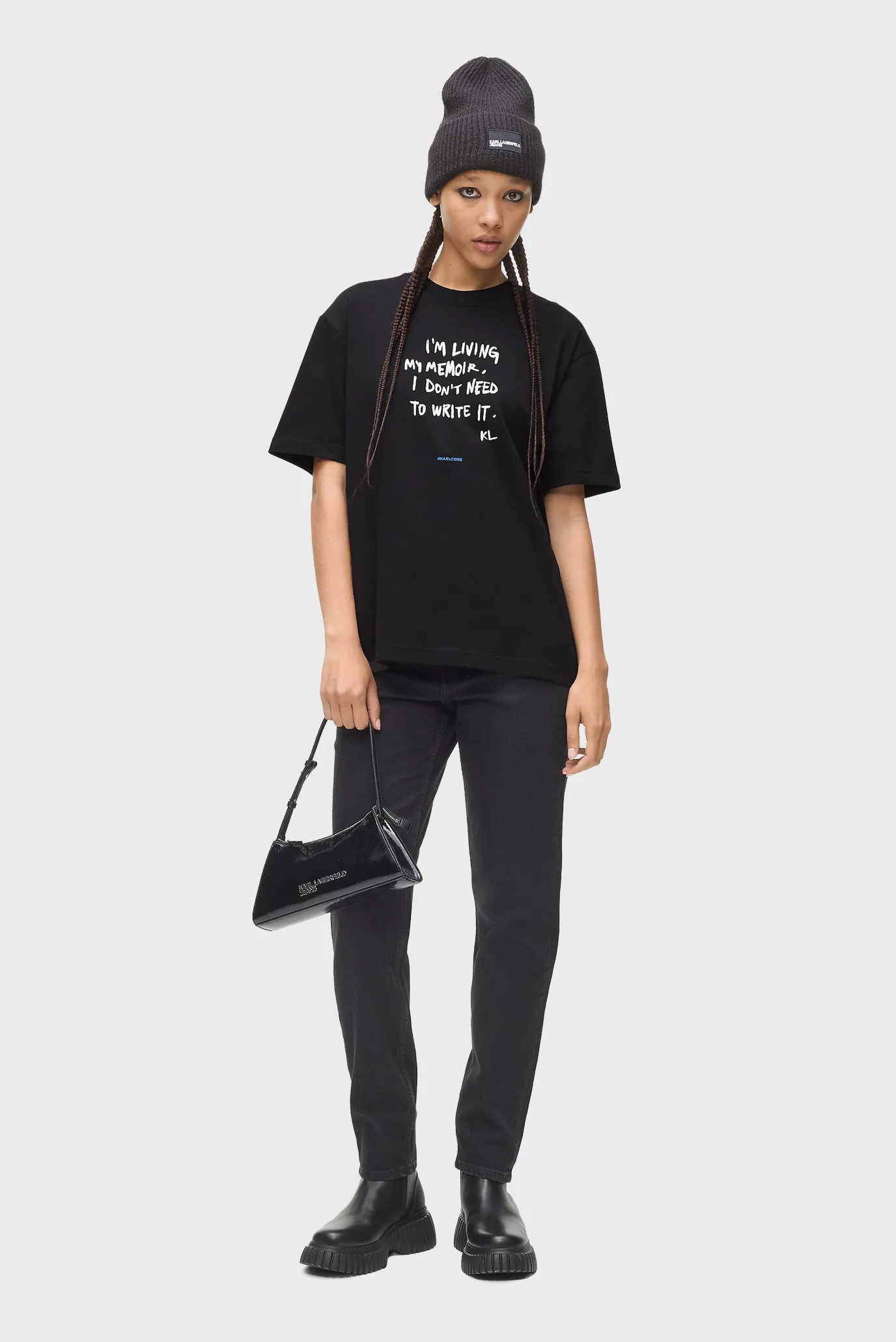 Женская черная футболка karlism 2