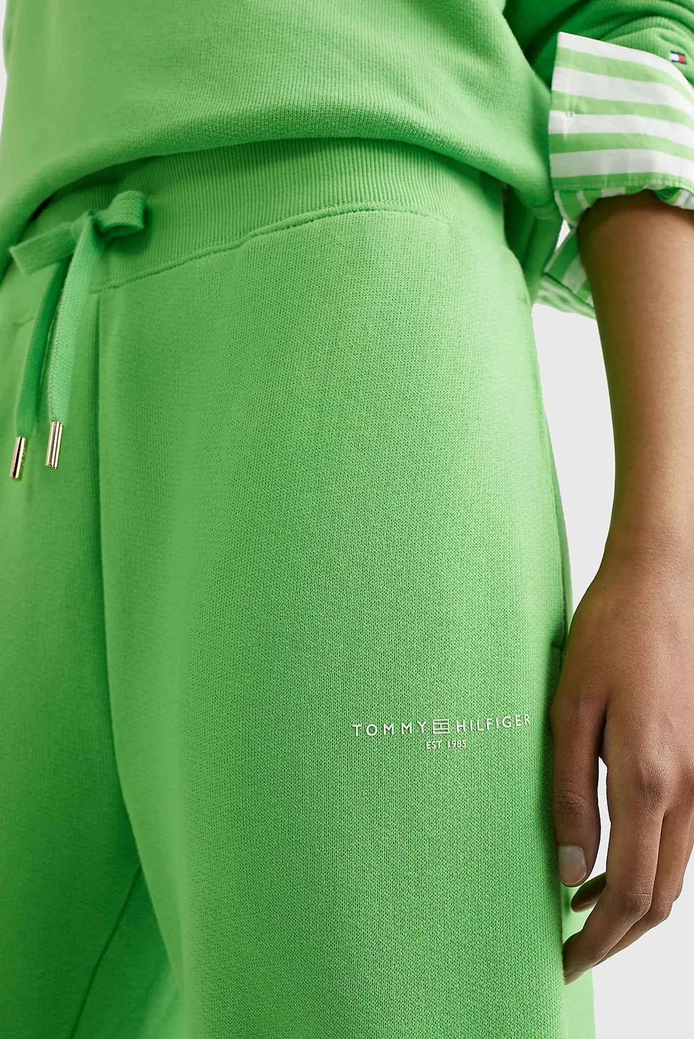 Женские салатовые спортивные брюки 1985 TAPERED MINI CORP 4