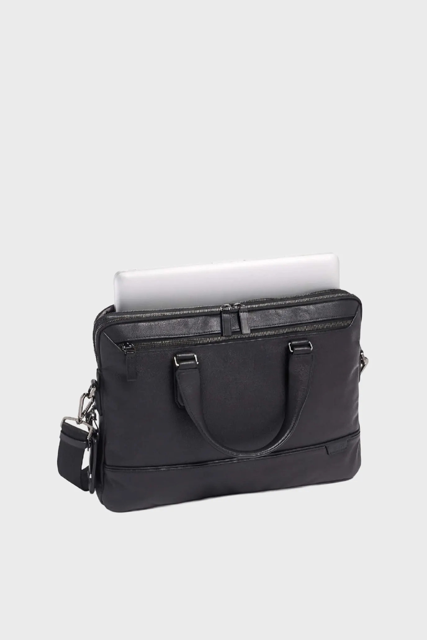 Мужская черная кожаная сумка для ноутбука HARRISON 2