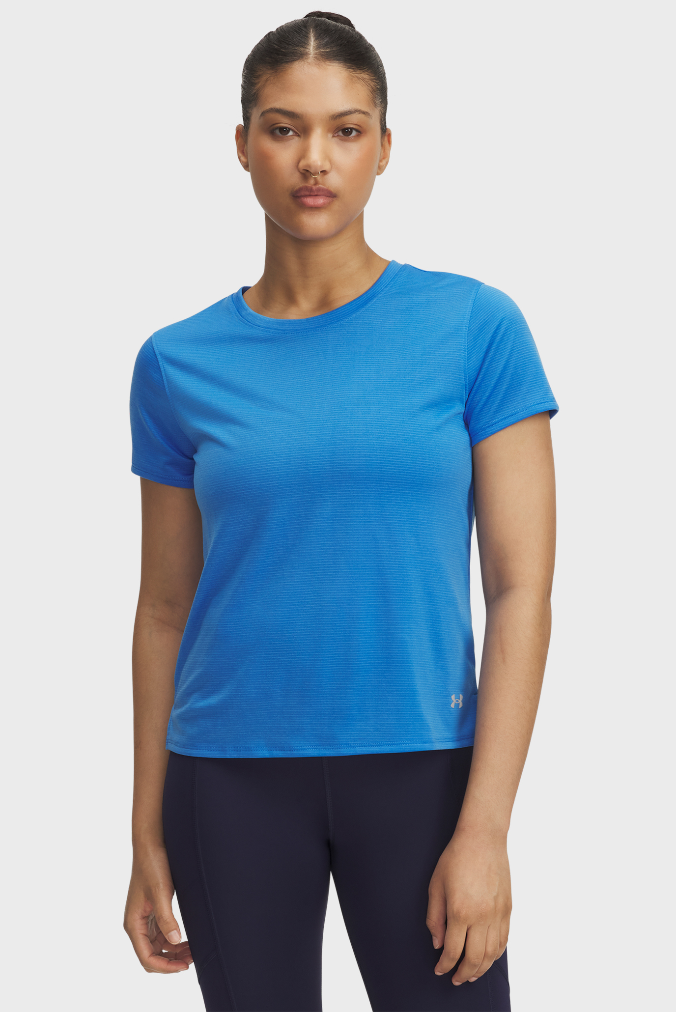 Женская синяя футболка UA Launch Shortsleeve Синий XS Under Armour 1382434-402 Женская синяя футболка UA Launch Shortsleeve Синий XS Under Armour 1382434-402