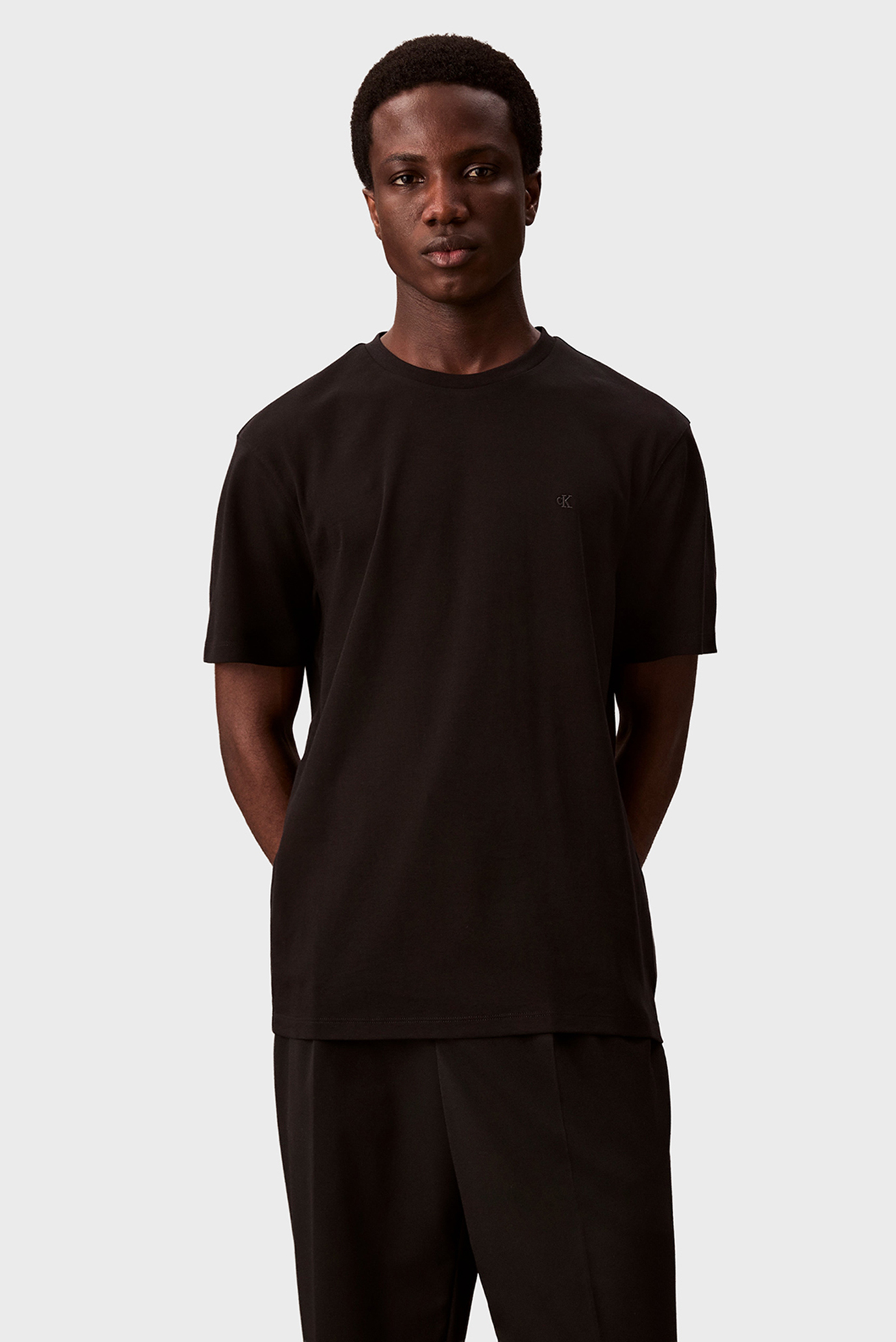 Мужская черная футболка SUPIMA CHEST Черный XXL Calvin Klein LV04LB275G Мужская черная футболка SUPIMA CHEST Черный XXL Calvin Klein LV04LB275G