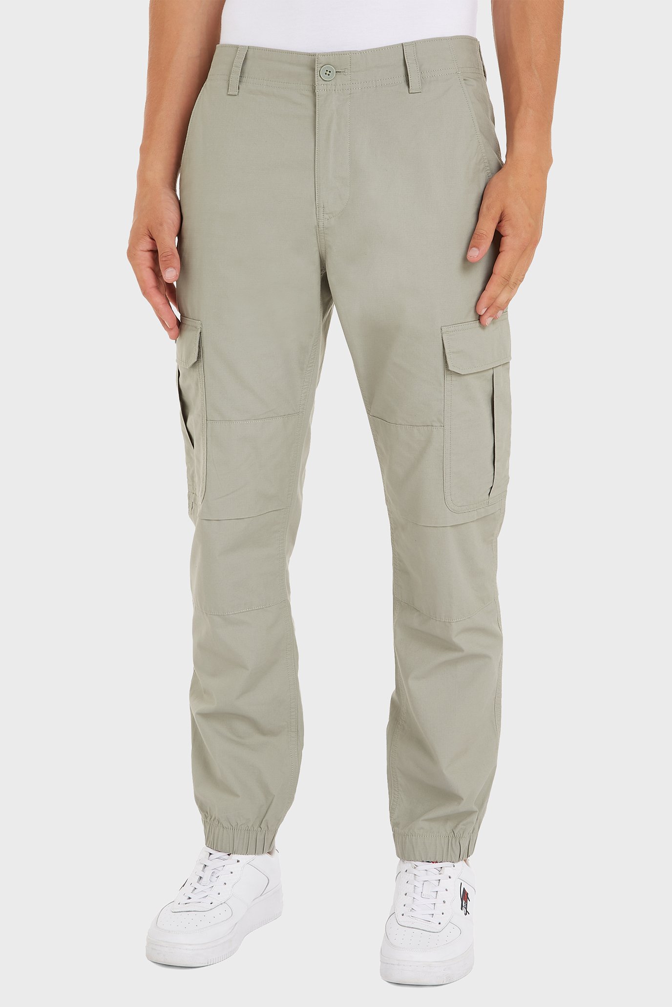 Мужские оливковые карго TJM ETHAN CARGO Оливковый 31-32 Tommy Jeans DM0DM18342 Мужские оливковые карго TJM ETHAN CARGO Оливковый 31-32 Tommy Jeans DM0DM18342
