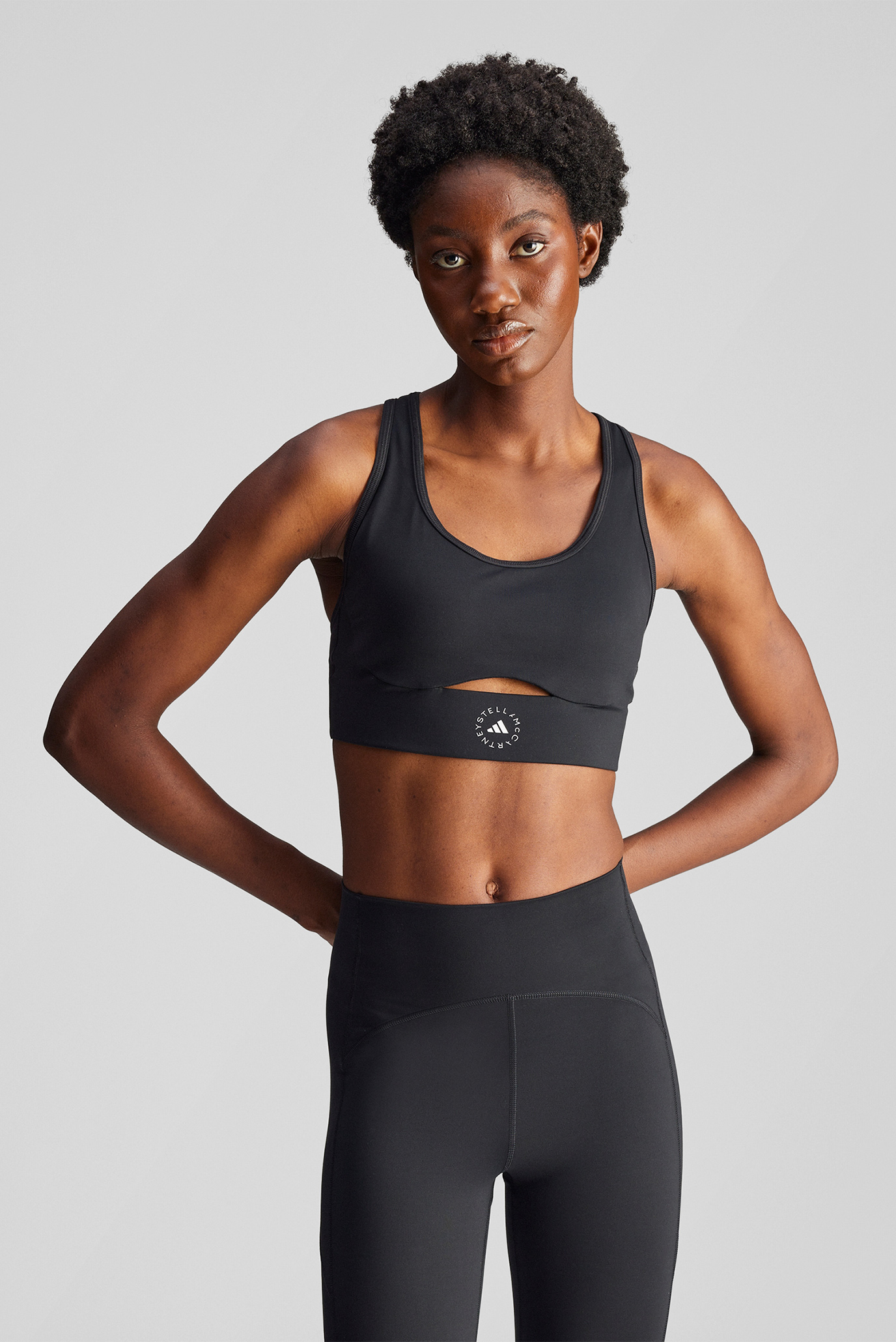 Женский черный топ adidas by Stella McCartney TrueStrength Yoga Sports 1