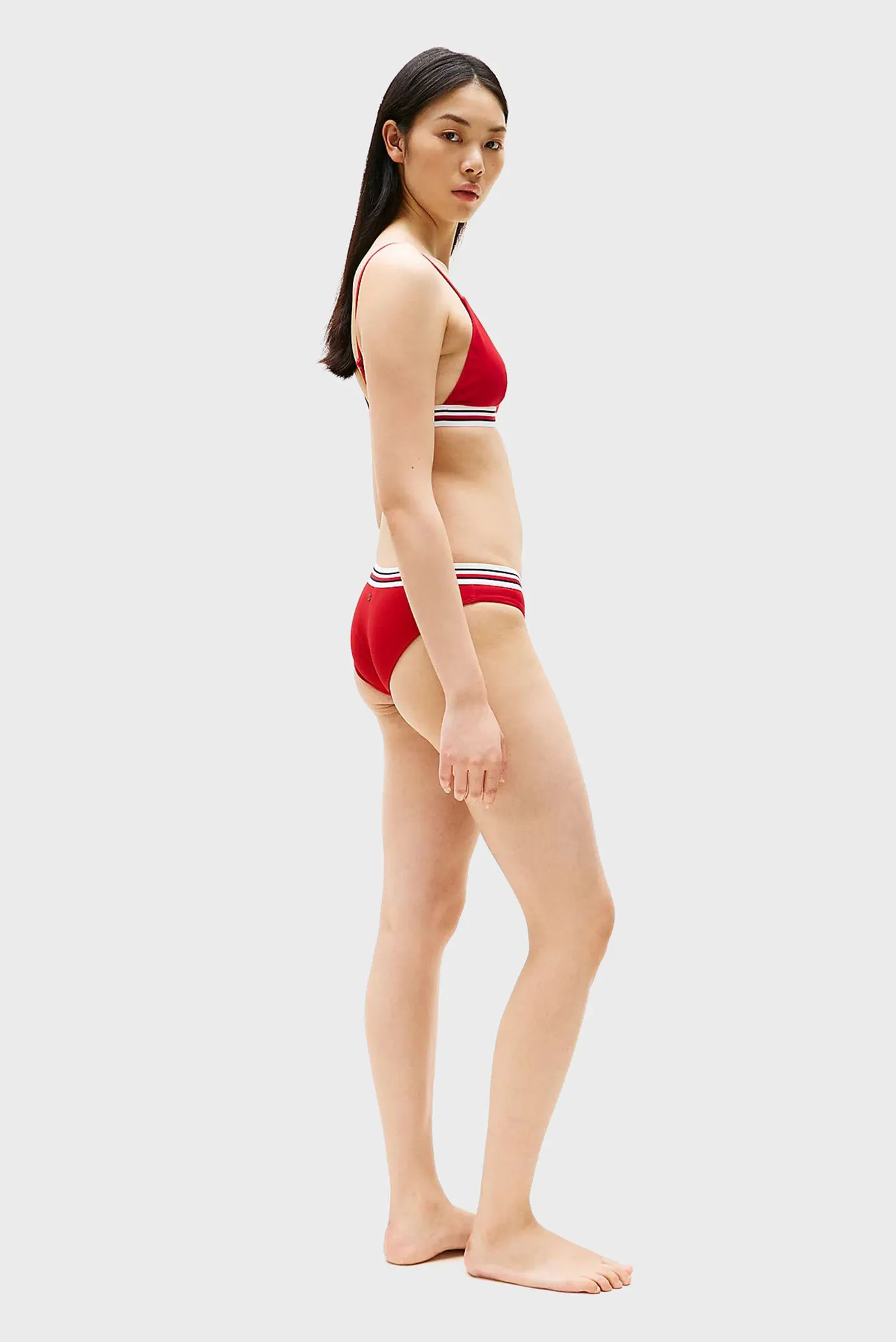 Женские красные трусики от купальника 3