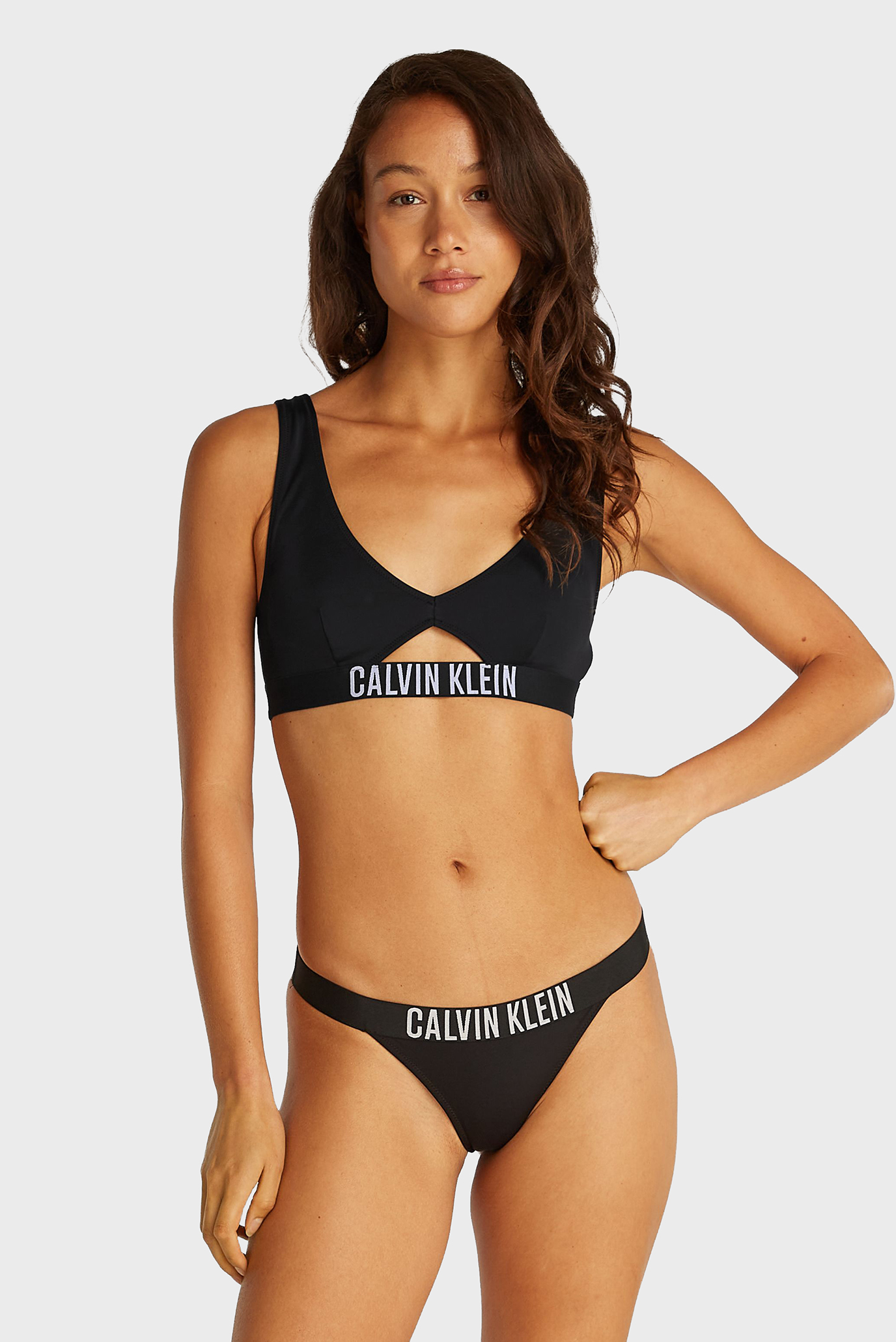 Женский черный лиф от купальника Черный L Calvin Klein KW0KW02745 Женский черный лиф от купальника Черный L Calvin Klein KW0KW02745