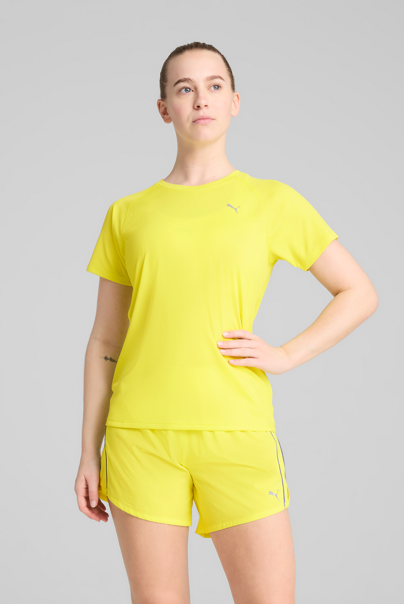 Женская желтая футболка VELOCITY Running Tee Women 1