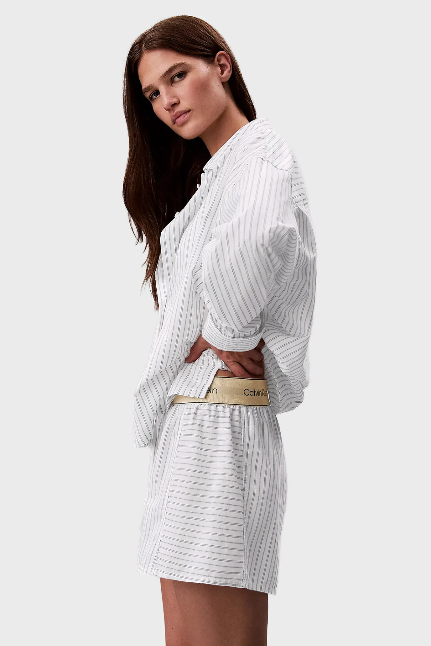 Женские белые шорты в полоску LOGO SUPER 3