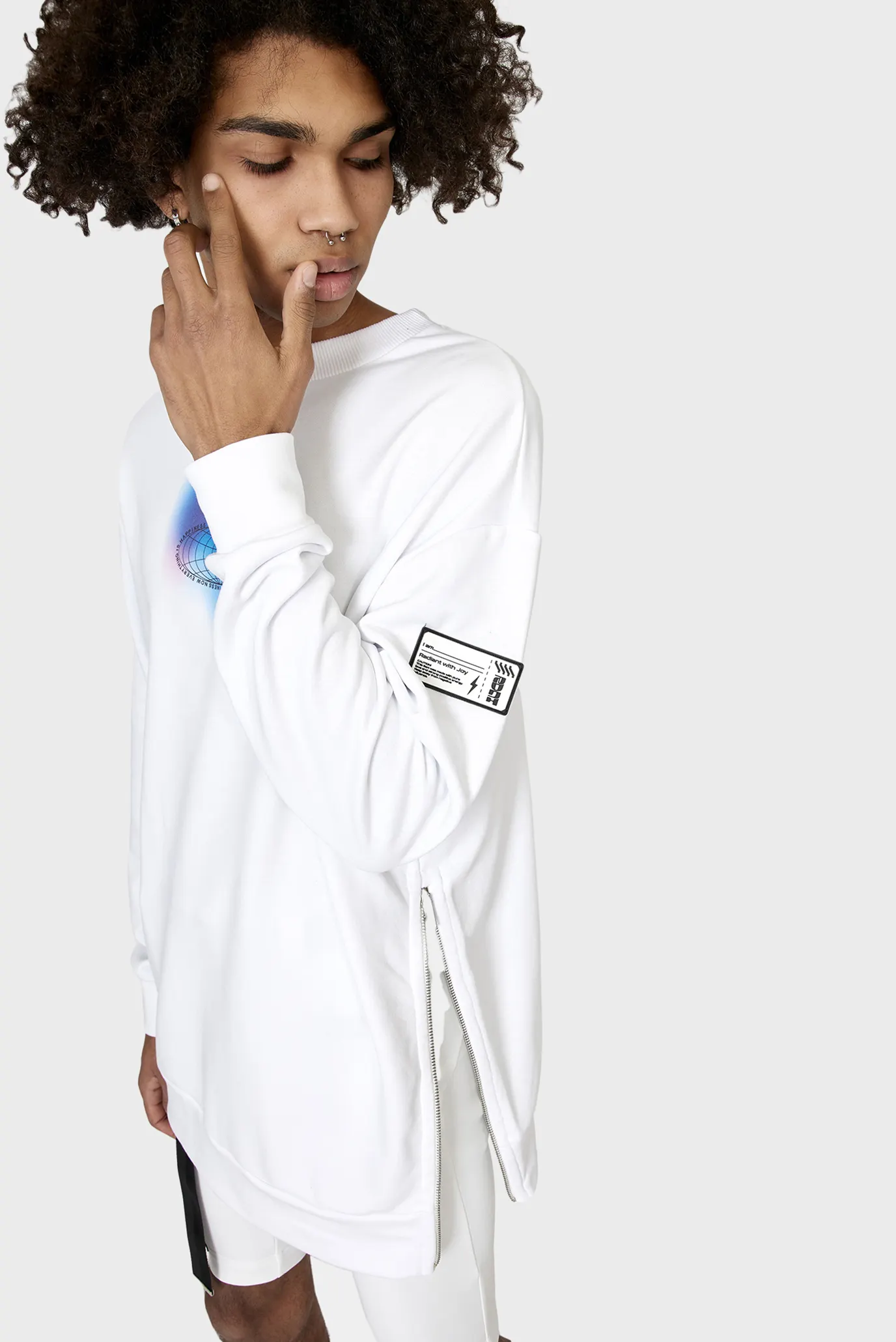 Белый свитшот (унисекс) 3