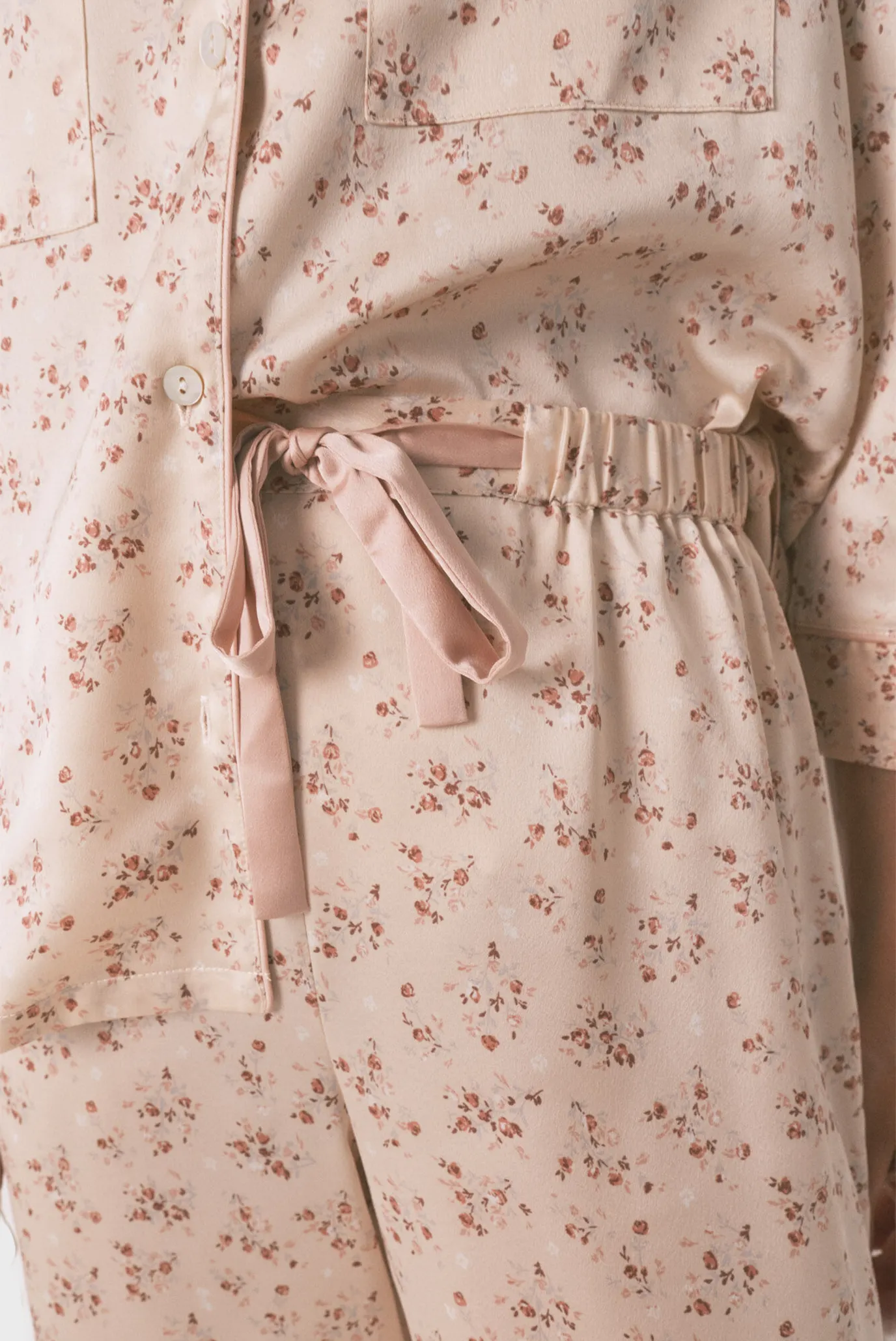 Жіноча пудрова піжама з візерунком (сорочка, брюки) 7