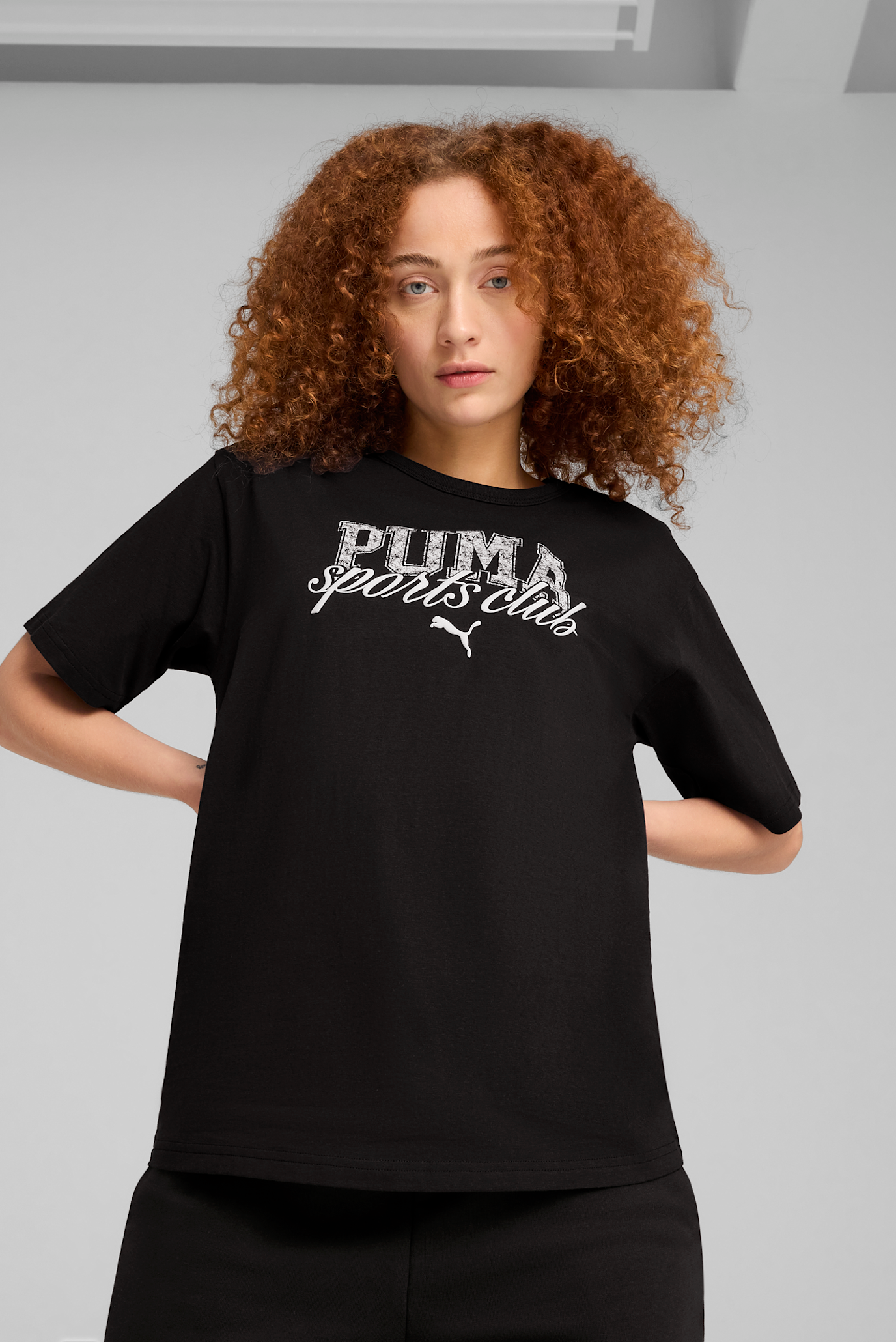 Жіноча чорна футболка PUMA CLASS Relaxed Tee Women 1